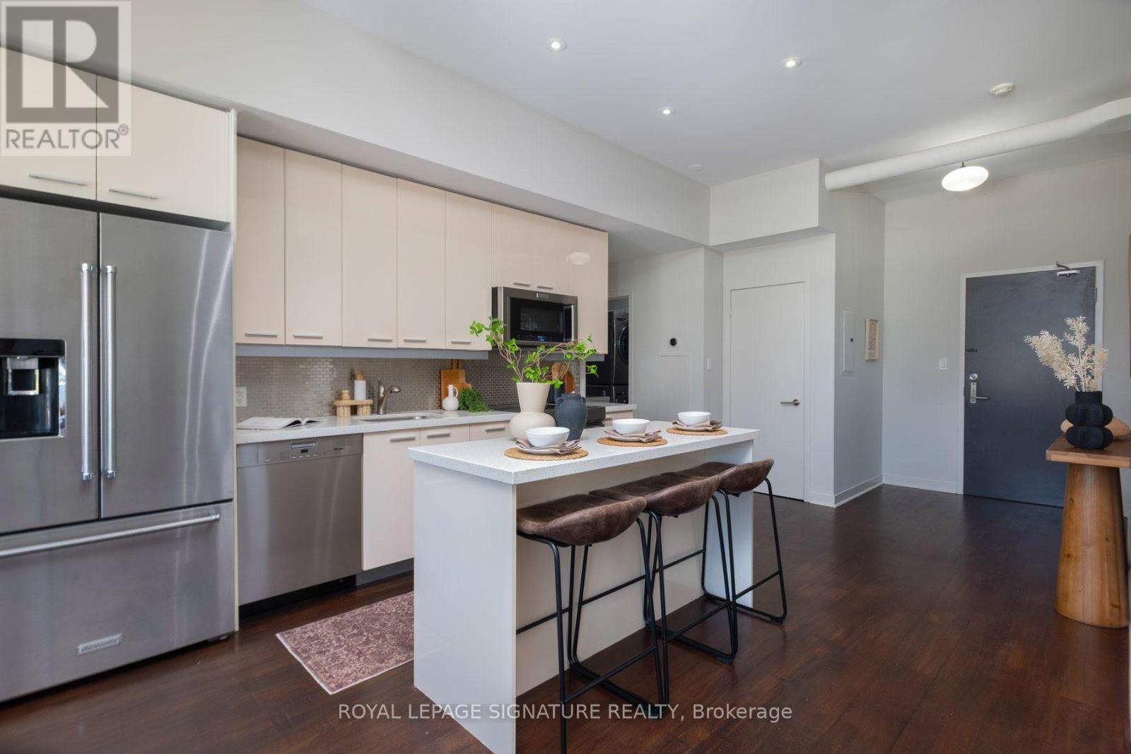 402 - 52 Sumach Street, Toronto, Ontario  M5A 3J7 - Photo 2 - C13752074