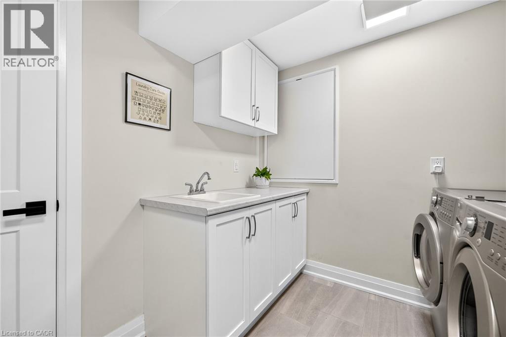 12 Fiddlehead Crescent, Waterdown, Ontario  L8B 0X8 - Photo 39 - 40860148