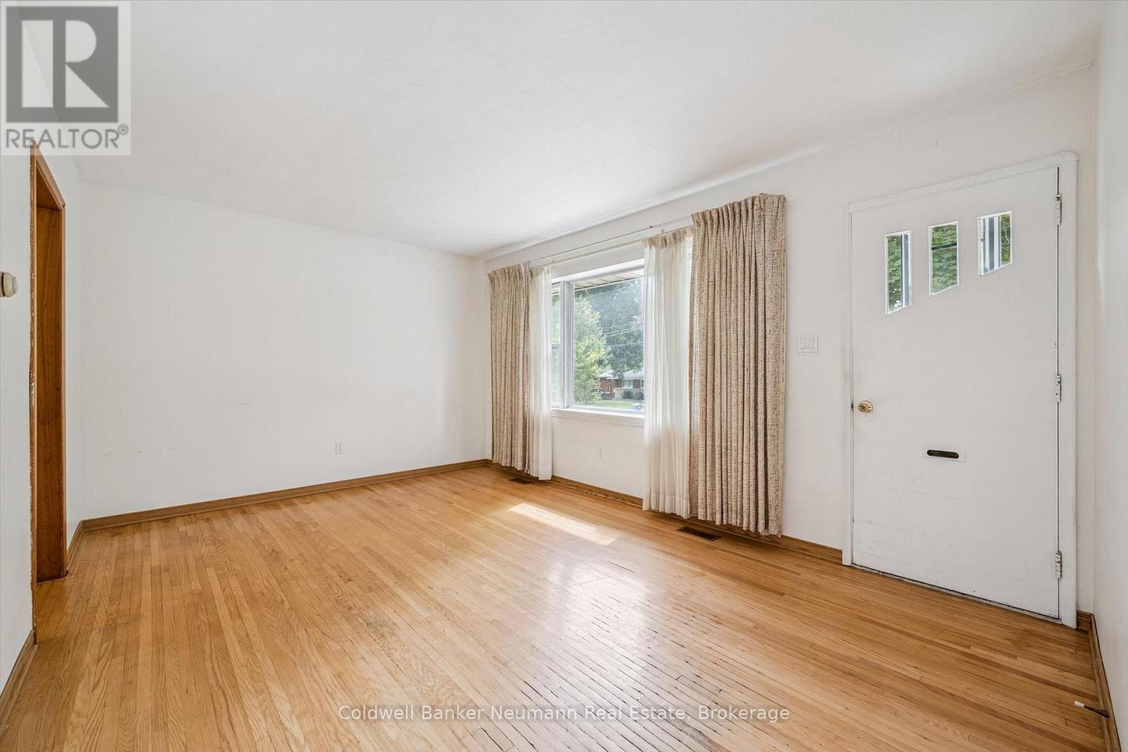 73 Knightswood Boulevard, Guelph (Riverside Park), Ontario  N1E 3W6 - Photo 7 - X13752016