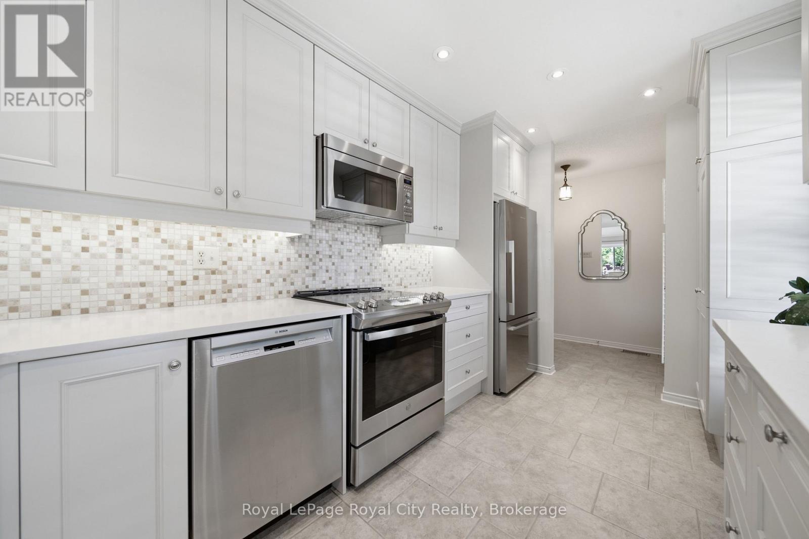 37 - 60 Ptarmigan Drive, Guelph, Ontario  N1C 1E5 - Photo 14 - X13752024