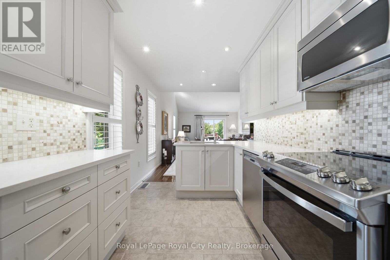 37 - 60 Ptarmigan Drive, Guelph, Ontario  N1C 1E5 - Photo 15 - X13752024
