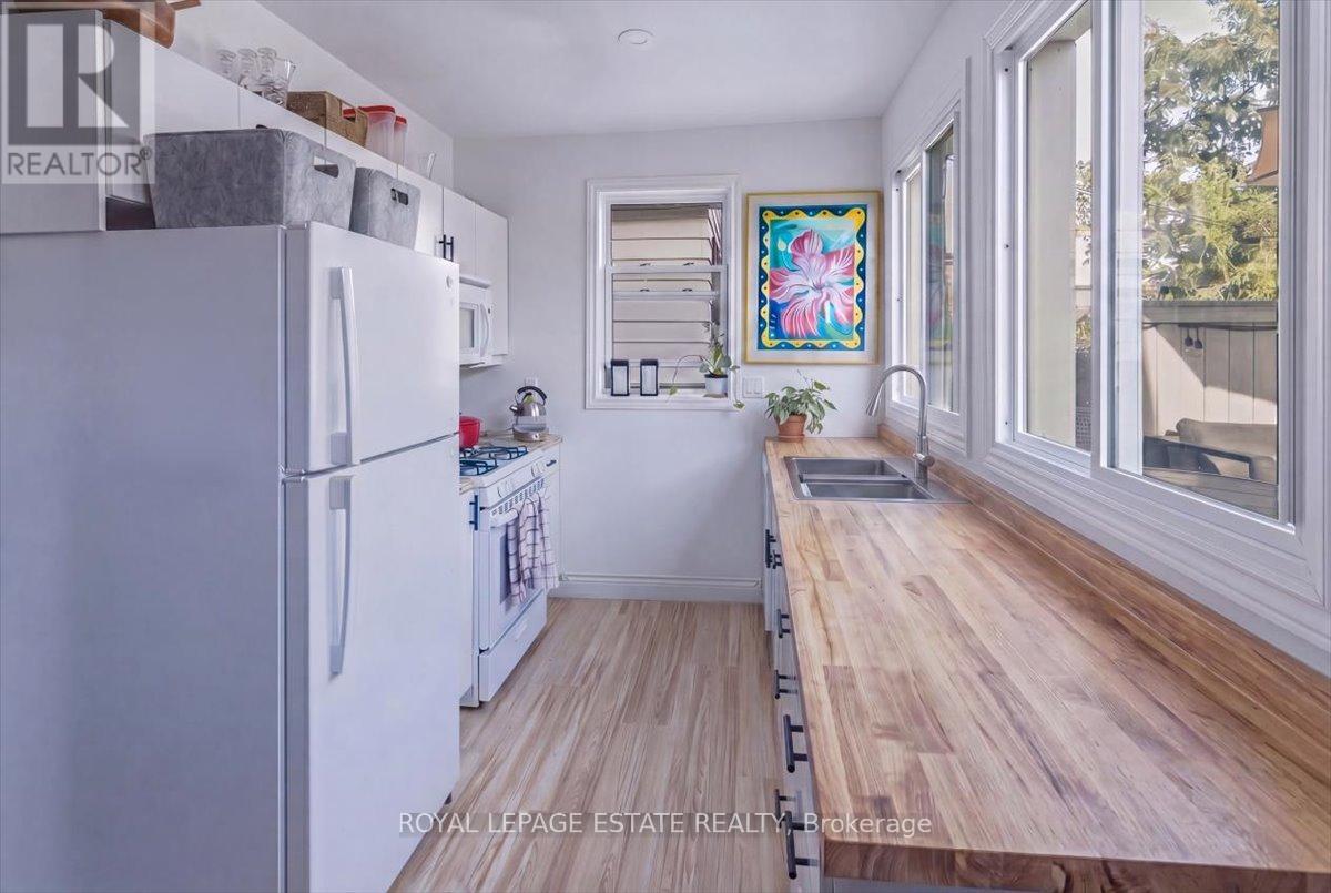 1398 Queen Street E, Toronto, Ontario  M4L 1C9 - Photo 19 - E13751872