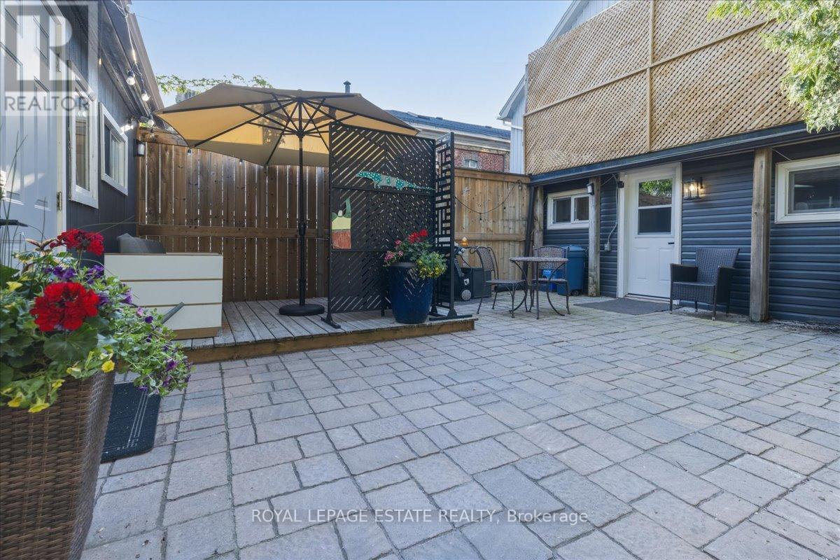 1398 Queen Street E, Toronto, Ontario  M4L 1C9 - Photo 6 - E13751872