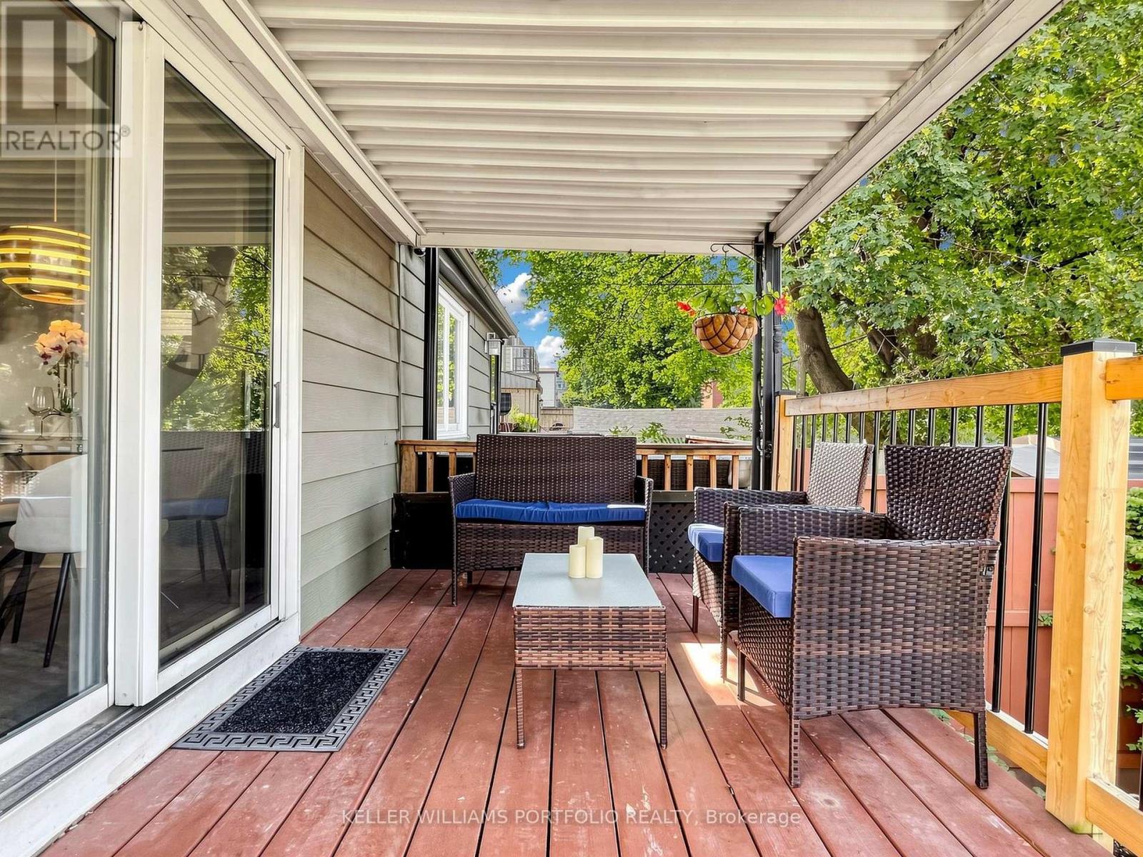 48 Hiltz Avenue, Toronto, Ontario M4L 2N5 - Photo 40 - E13751906