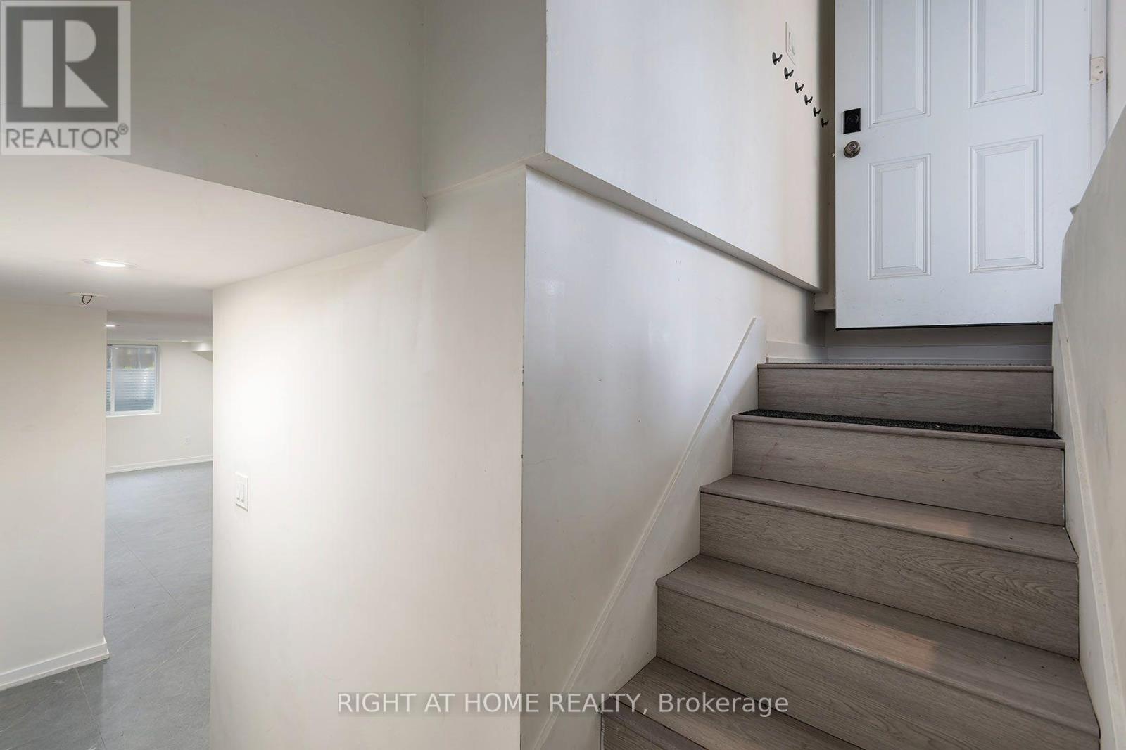 511 Woodcrest Avenue, Oshawa, Ontario  L1J 2T7 - Photo 21 - E13752020