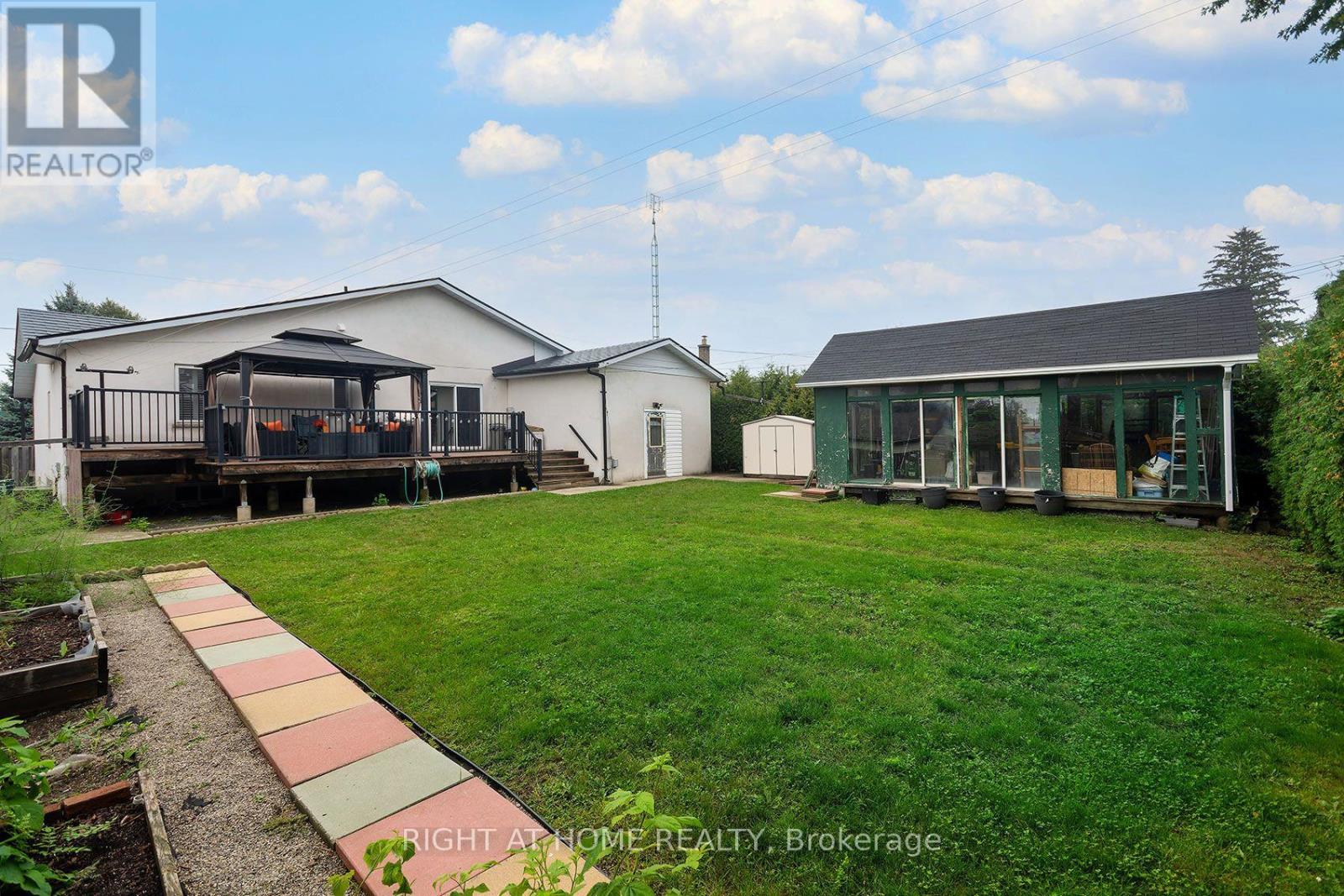 511 Woodcrest Avenue, Oshawa, Ontario  L1J 2T7 - Photo 37 - E13752020