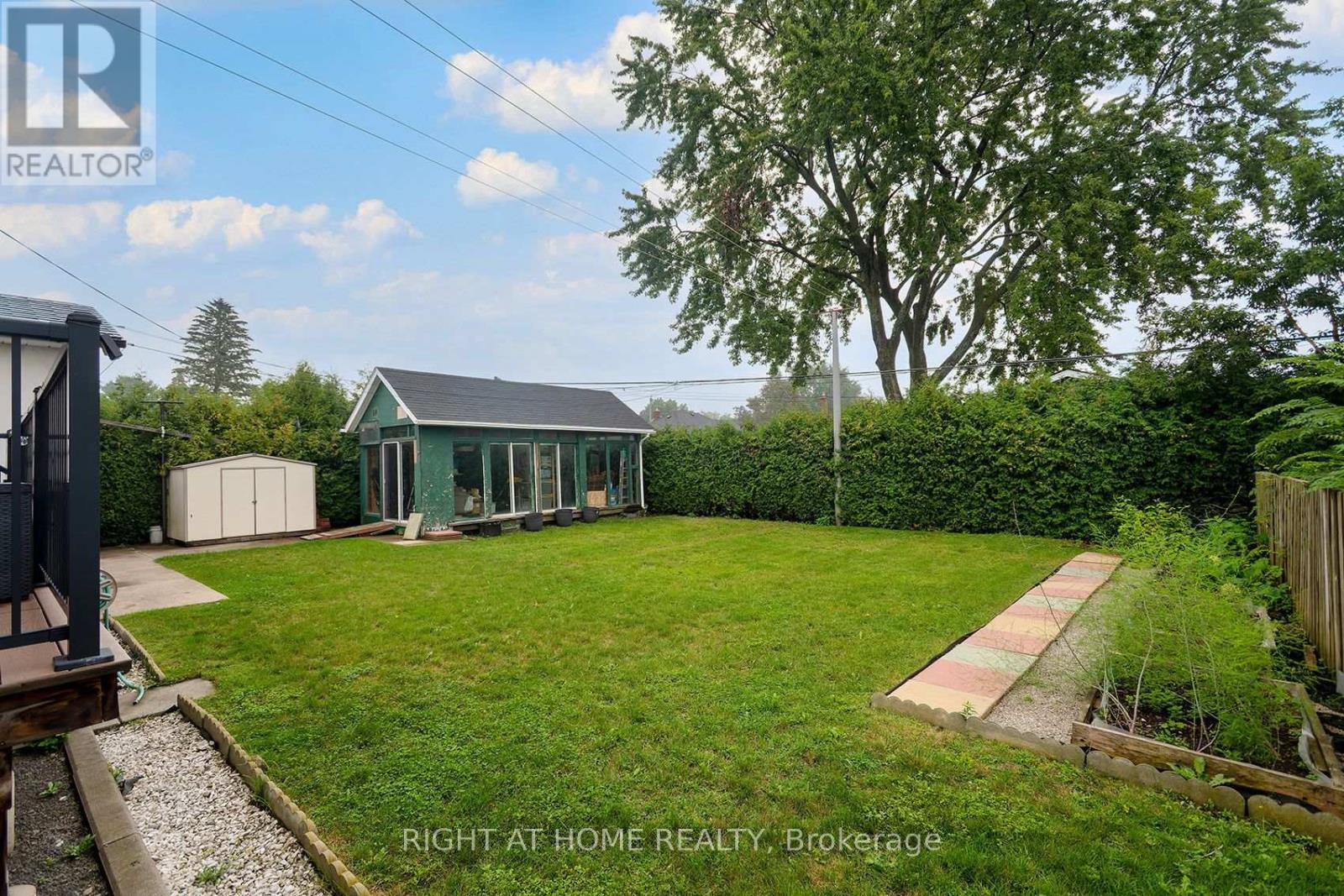 511 Woodcrest Avenue, Oshawa, Ontario  L1J 2T7 - Photo 39 - E13752020