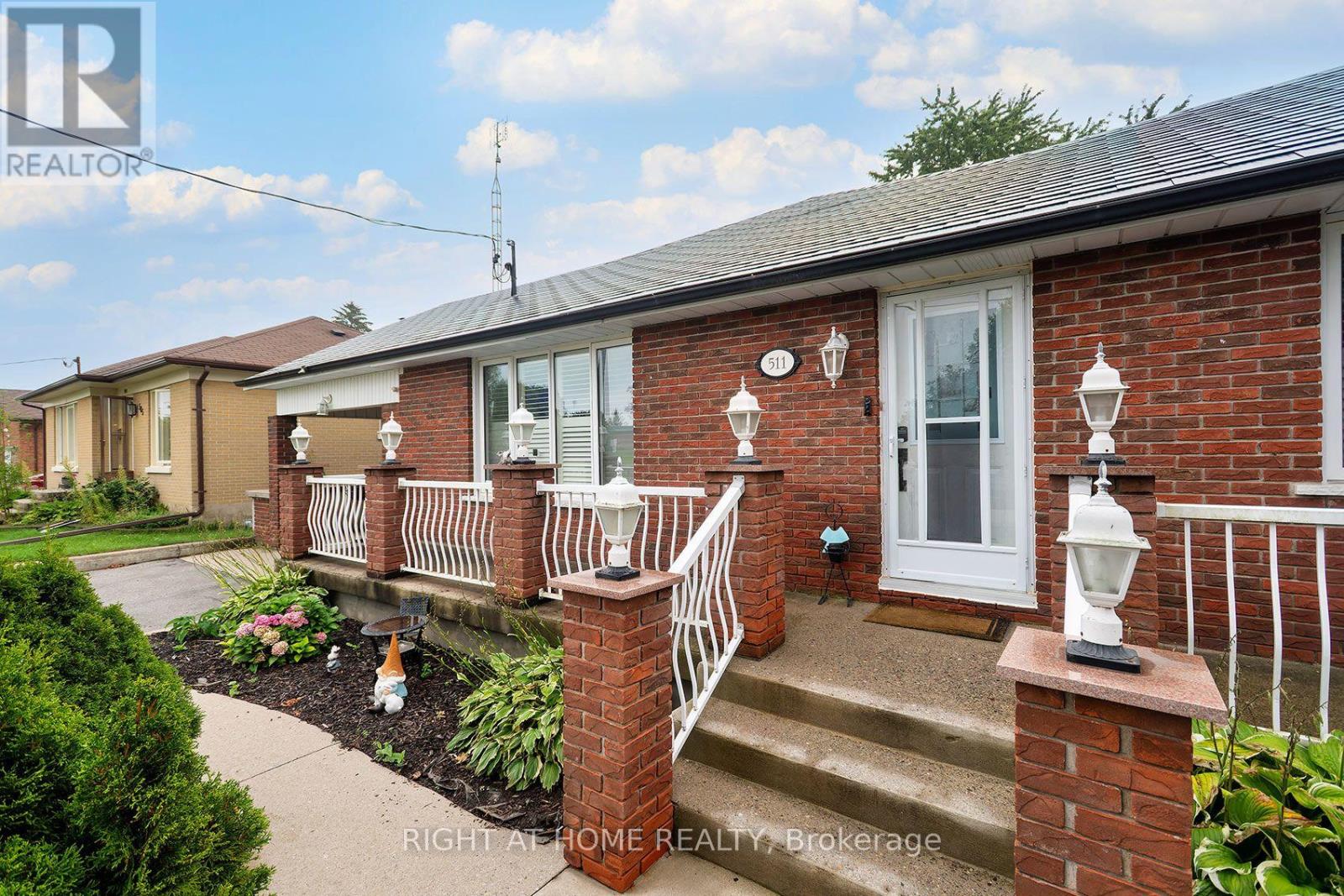 511 Woodcrest Avenue, Oshawa, Ontario  L1J 2T7 - Photo 4 - E13752020