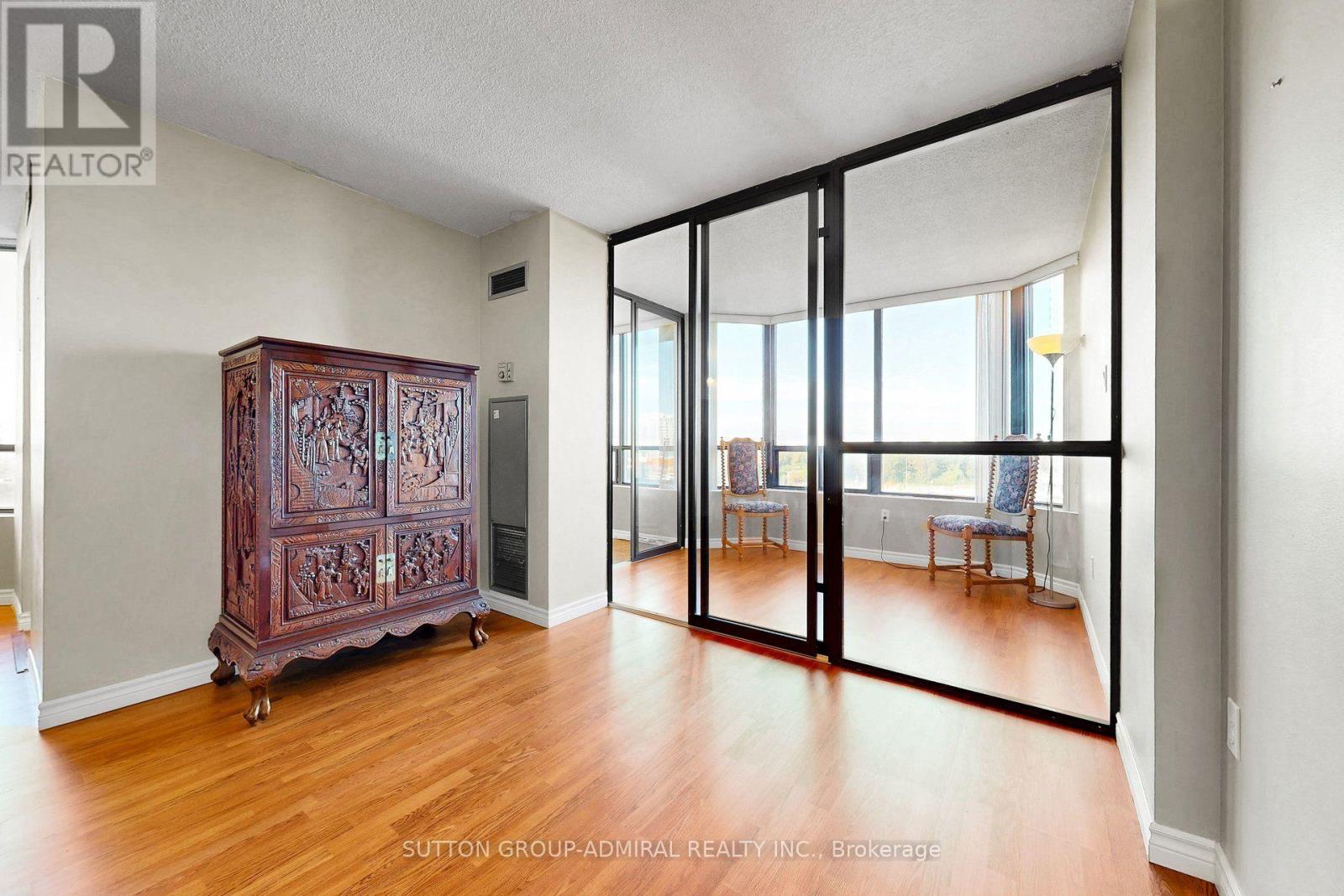 711 - 7460 Bathurst Street, Vaughan, Ontario L4J 7K9 - Photo 7 - N13751856