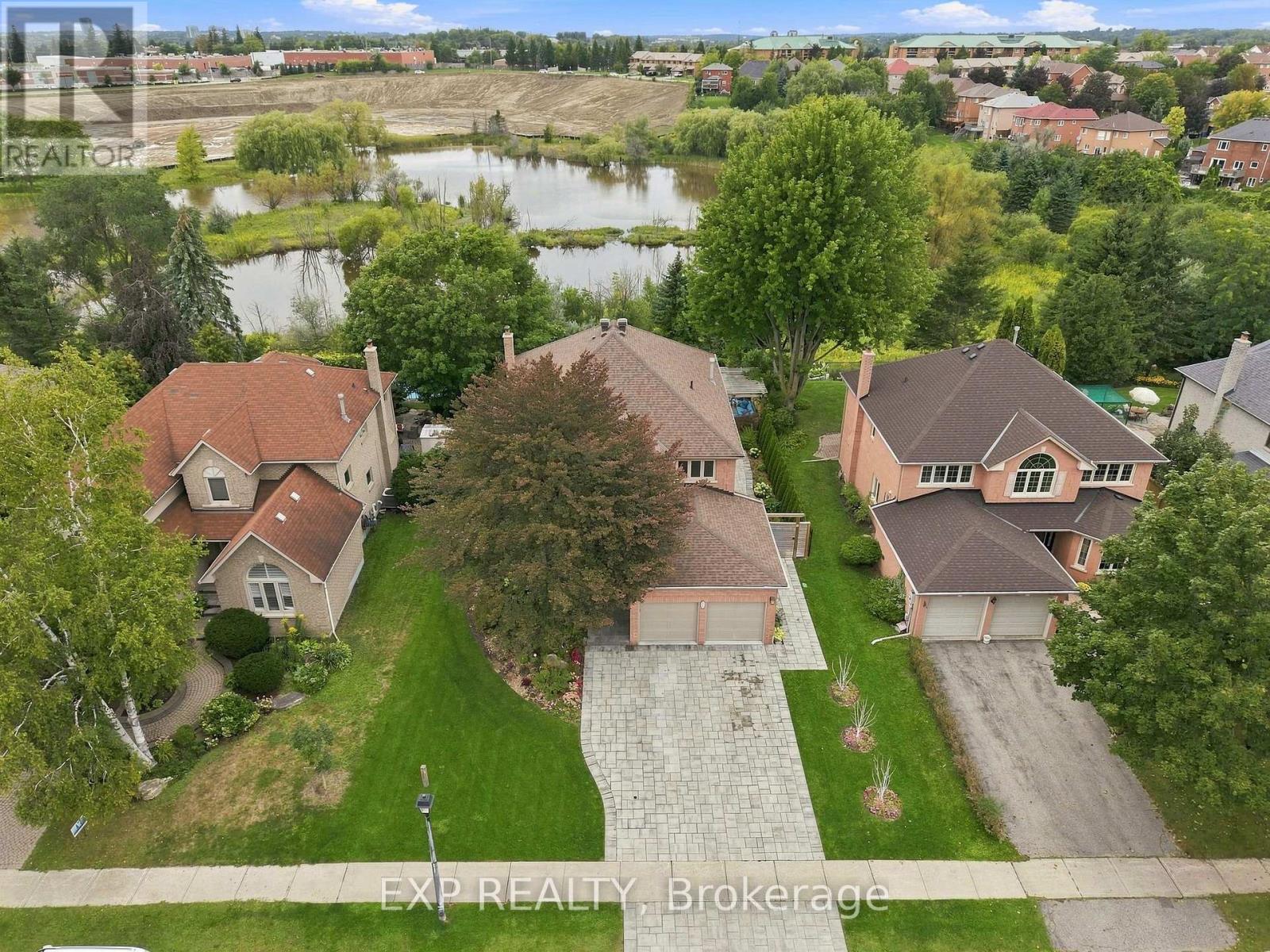 655 Culler Mews, Newmarket, Ontario  L3X 1V8 - Photo 44 - N13751862