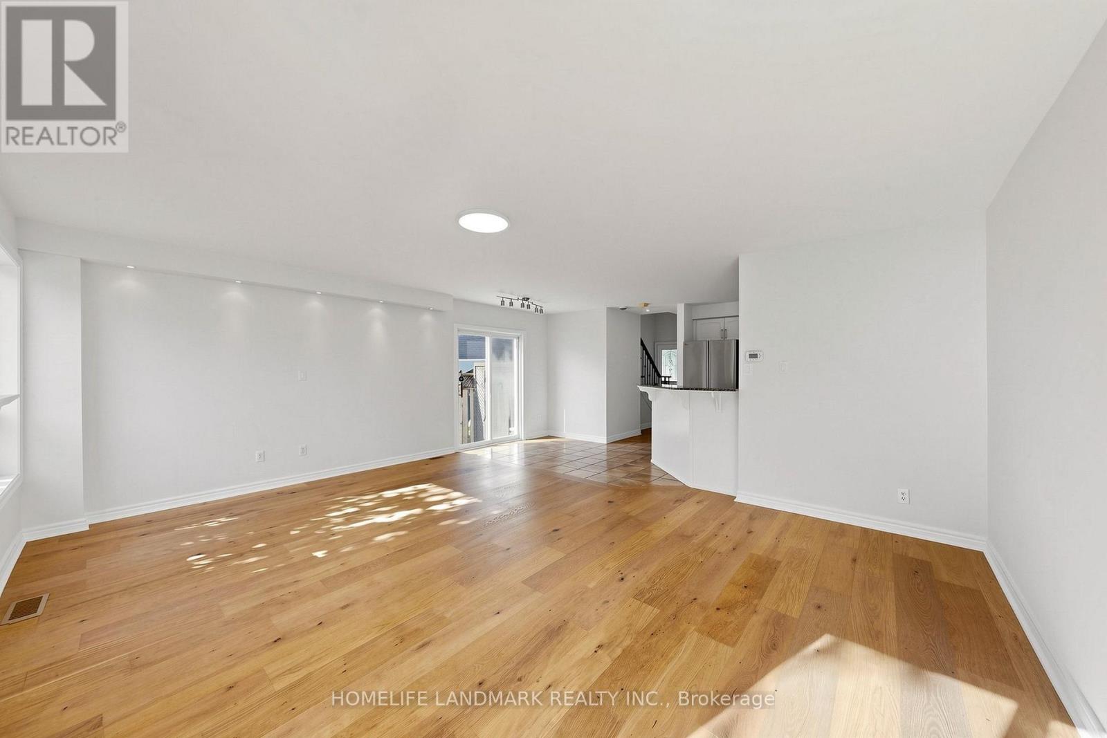 183 Freemont Street, Vaughan, Ontario  L4K 5H6 - Photo 6 - N13751914