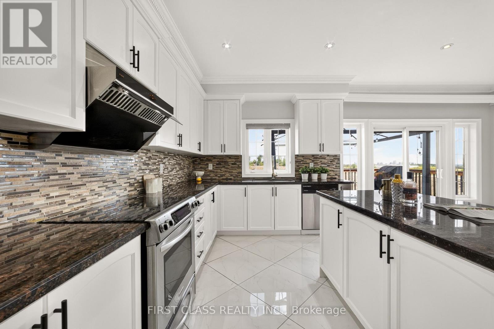 23 Lady Karen Crescent, Vaughan, Ontario L6A 4M3 - Photo 10 - N13751960