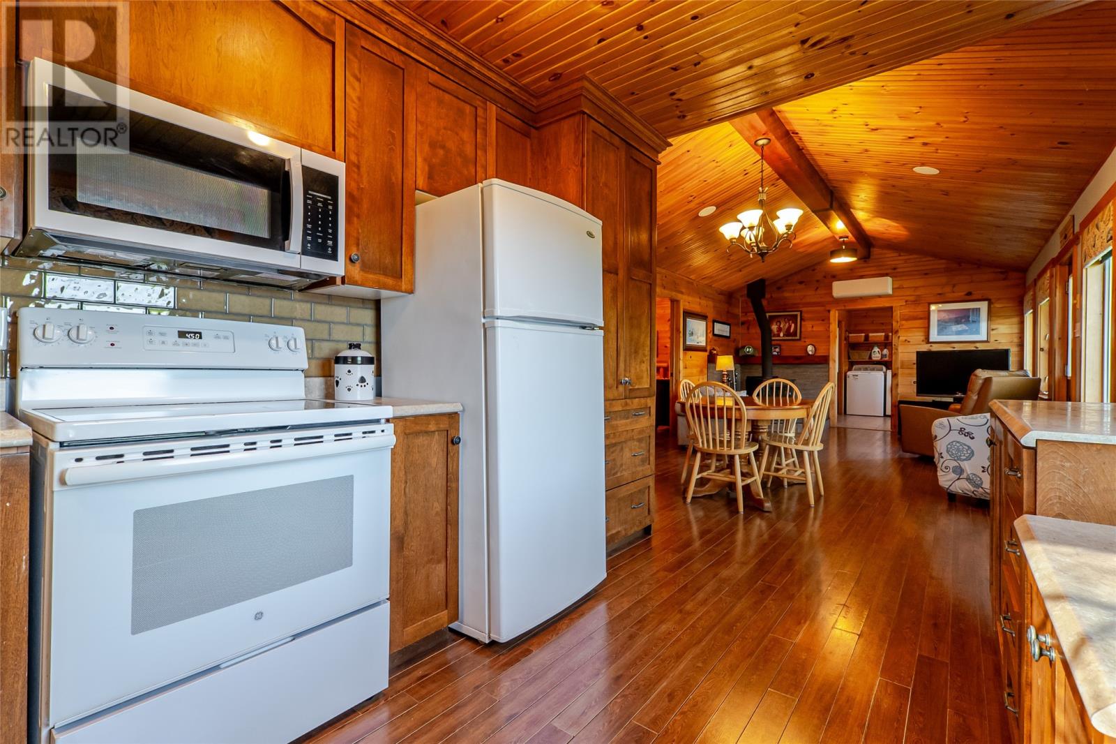 553 Beachy Cove Road, Tors Cove — photo 17