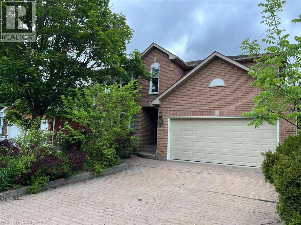 25 THORNTON Trail, Dundas, Ontario