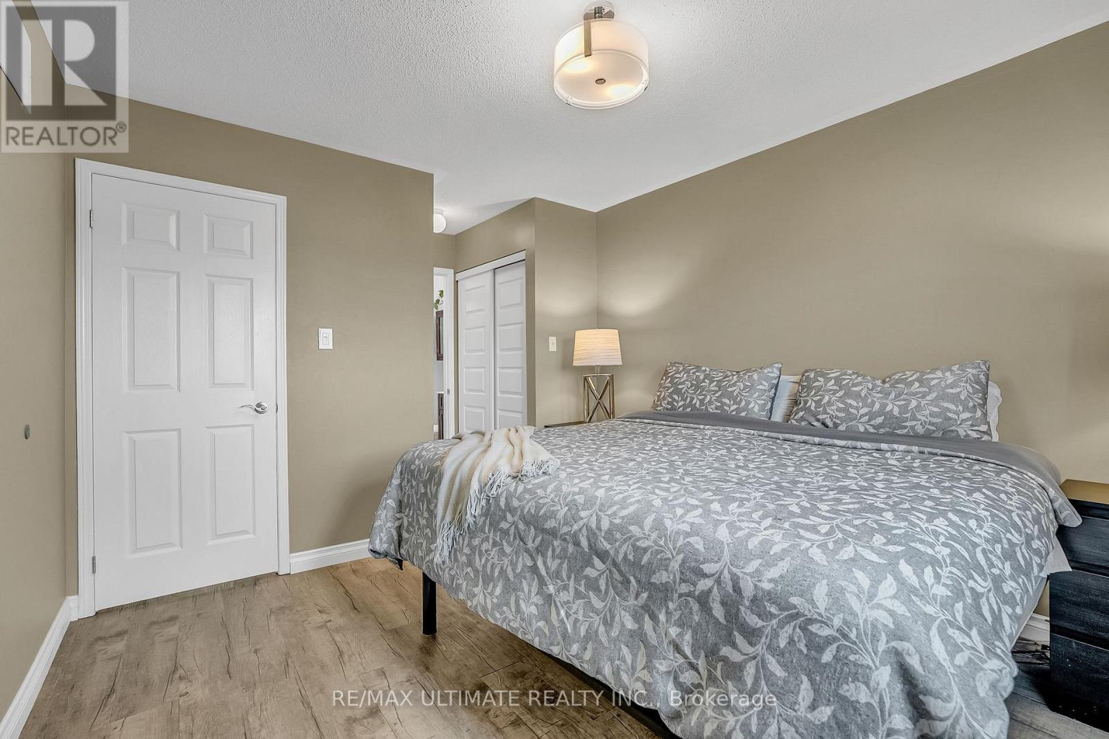 96 Bruce Crescent, Barrie (Bayshore), Ontario  L4N 8P4 - Photo 19 - S13751940