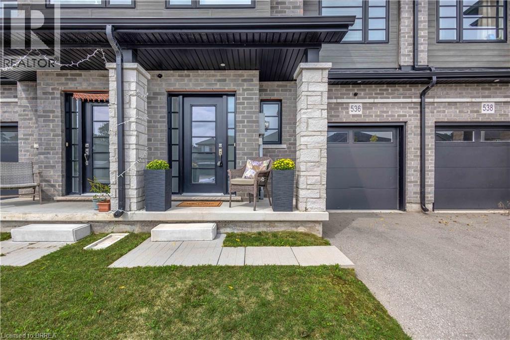 536 Grey Street, Brantford, Ontario  N3S 0C3 - Photo 2 - 40860840