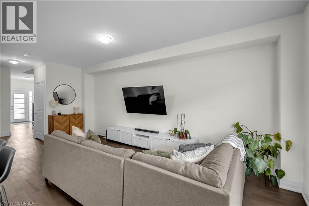 536 Grey Street, Brantford, Ontario  N3S 0C3 - Photo 8 - 40860840