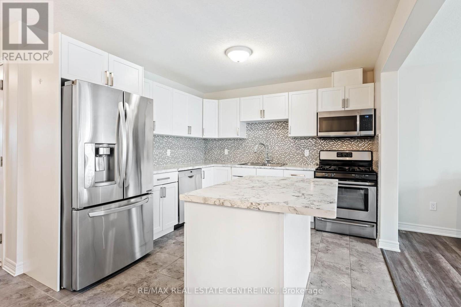 19 Laverty Crescent, Orangeville, Ontario L9W 6T1 - Photo 8 - W13751840