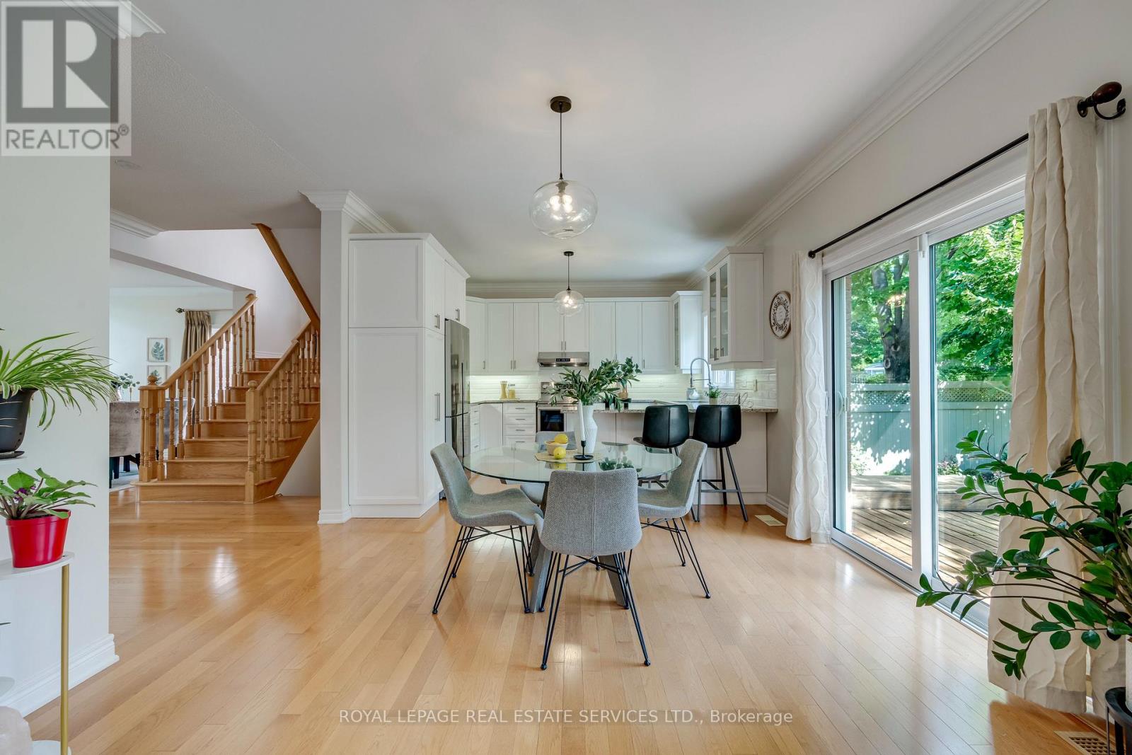 2346 Salcome Drive, Oakville, Ontario  L6H 7N3 - Photo 14 - W13751842