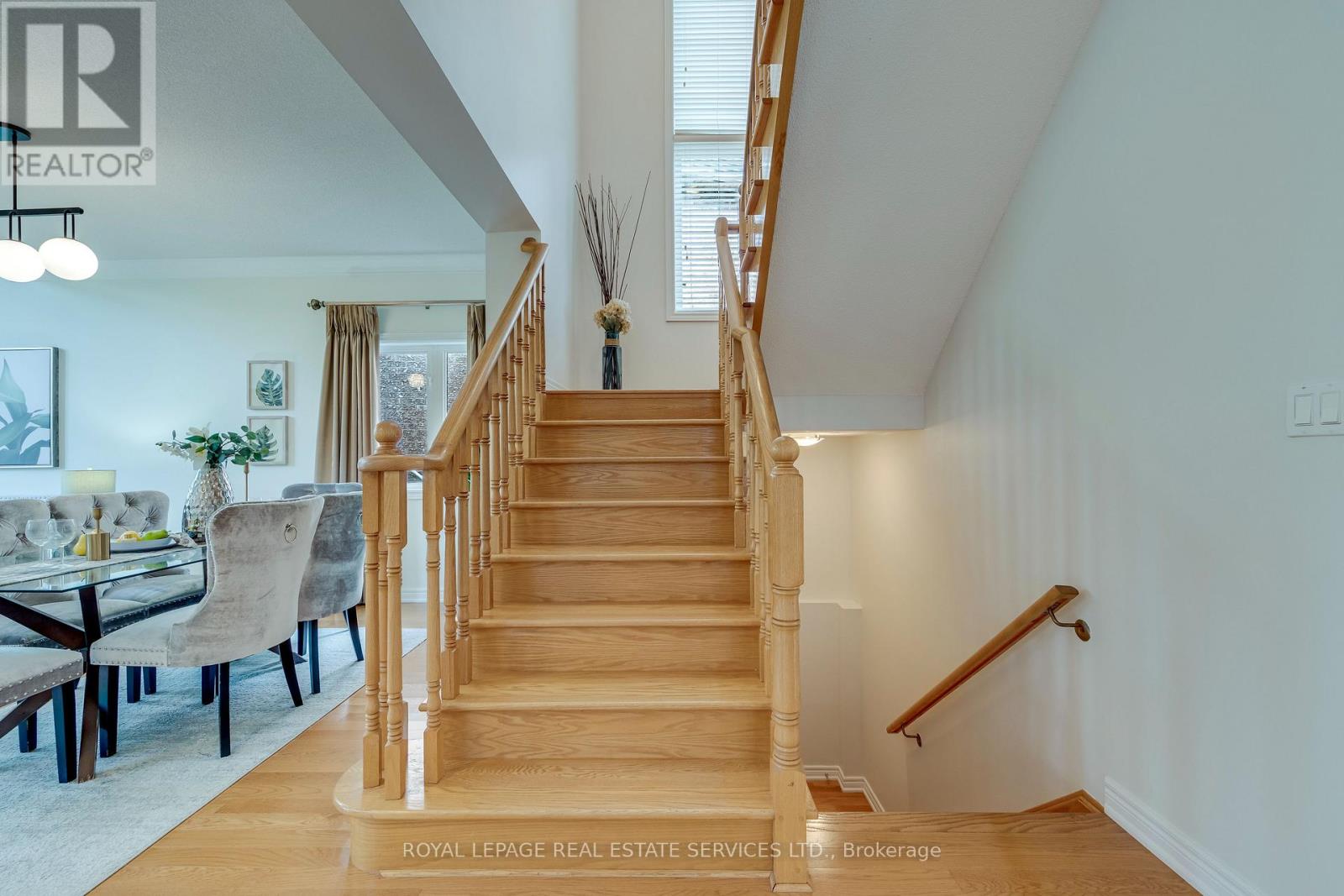 2346 Salcome Drive, Oakville, Ontario  L6H 7N3 - Photo 19 - W13751842