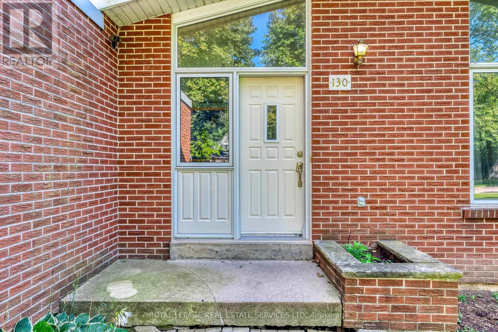 130 Solingate Drive, Oakville, Ontario L6L 3S7 - Photo 14 - W13751866