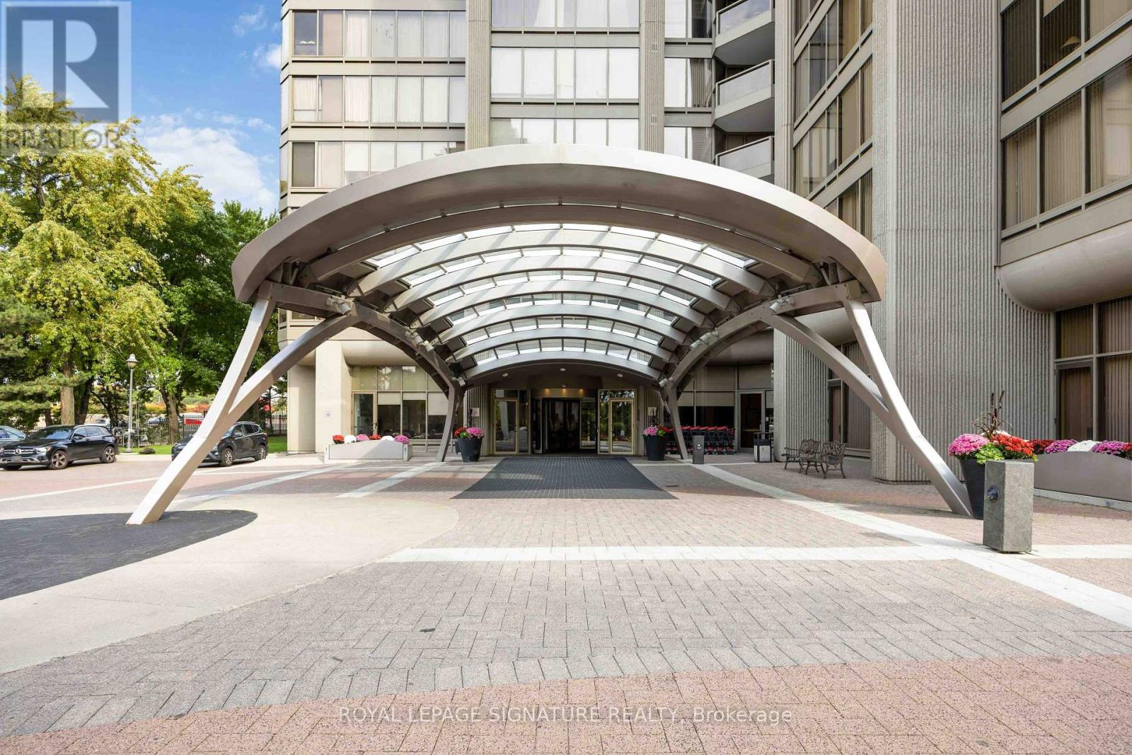 2904 - 2045 Lake Shore Boulevard W, Toronto, Ontario  M8V 2Z6 - Photo 2 - W13751948