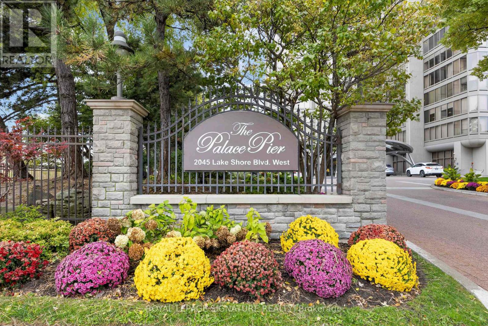 2904 - 2045 Lake Shore Boulevard W, Toronto, Ontario  M8V 2Z6 - Photo 3 - W13751948