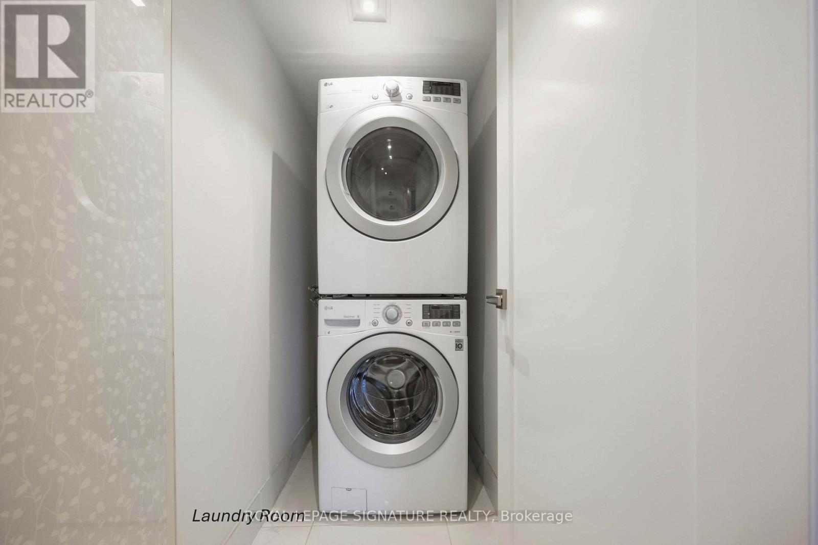 2904 - 2045 Lake Shore Boulevard W, Toronto, Ontario  M8V 2Z6 - Photo 33 - W13751948