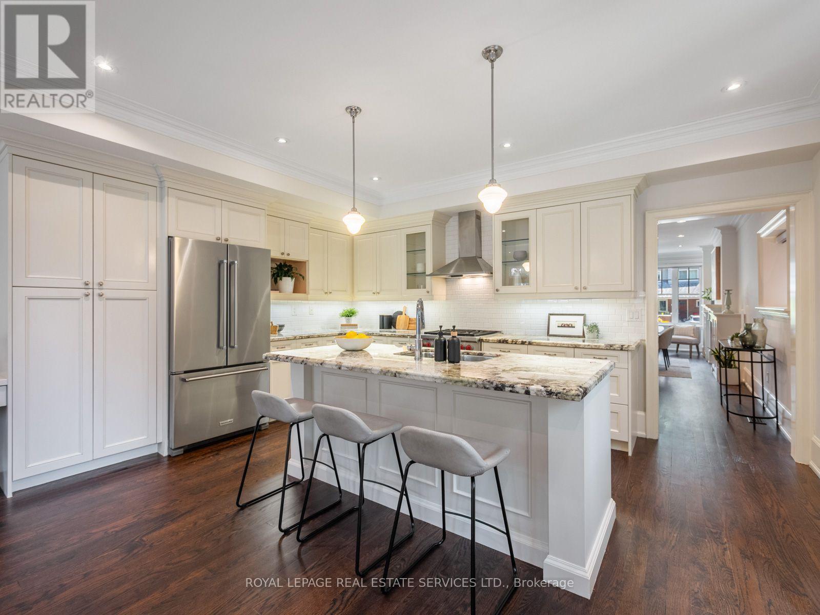 330 Willard Avenue, Toronto, Ontario M6S 3R2 - Photo 14 - W13751972