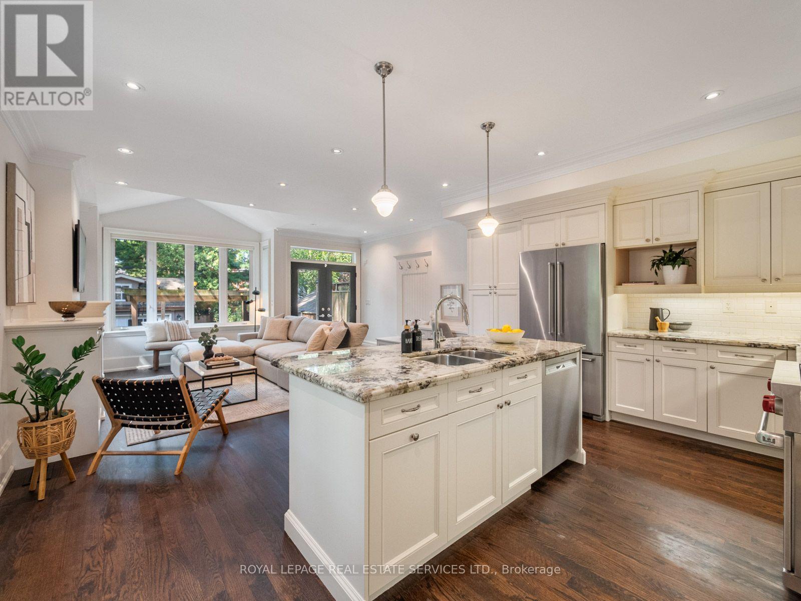 330 Willard Avenue, Toronto, Ontario M6S 3R2 - Photo 18 - W13751972