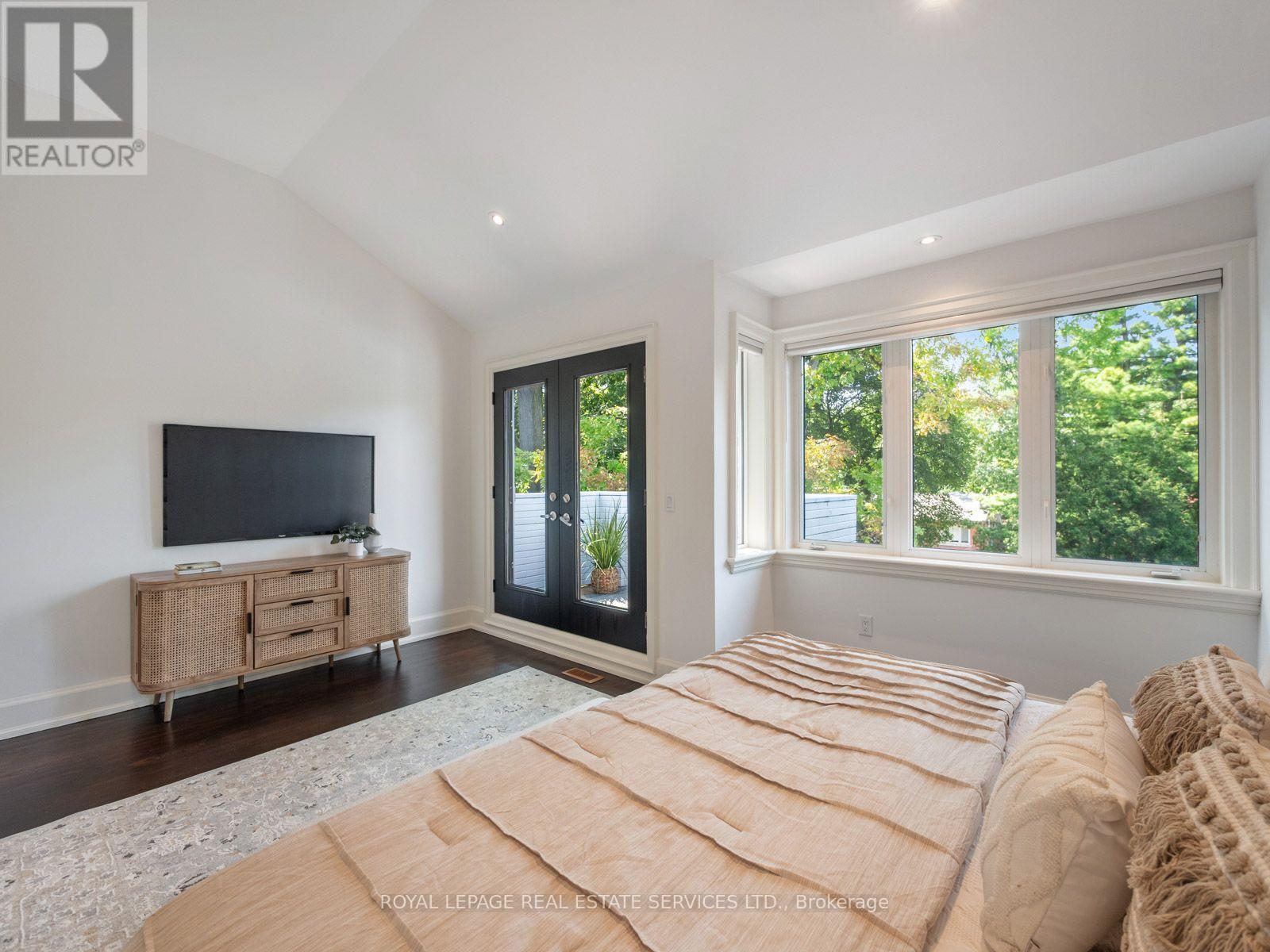 330 Willard Avenue, Toronto, Ontario M6S 3R2 - Photo 22 - W13751972