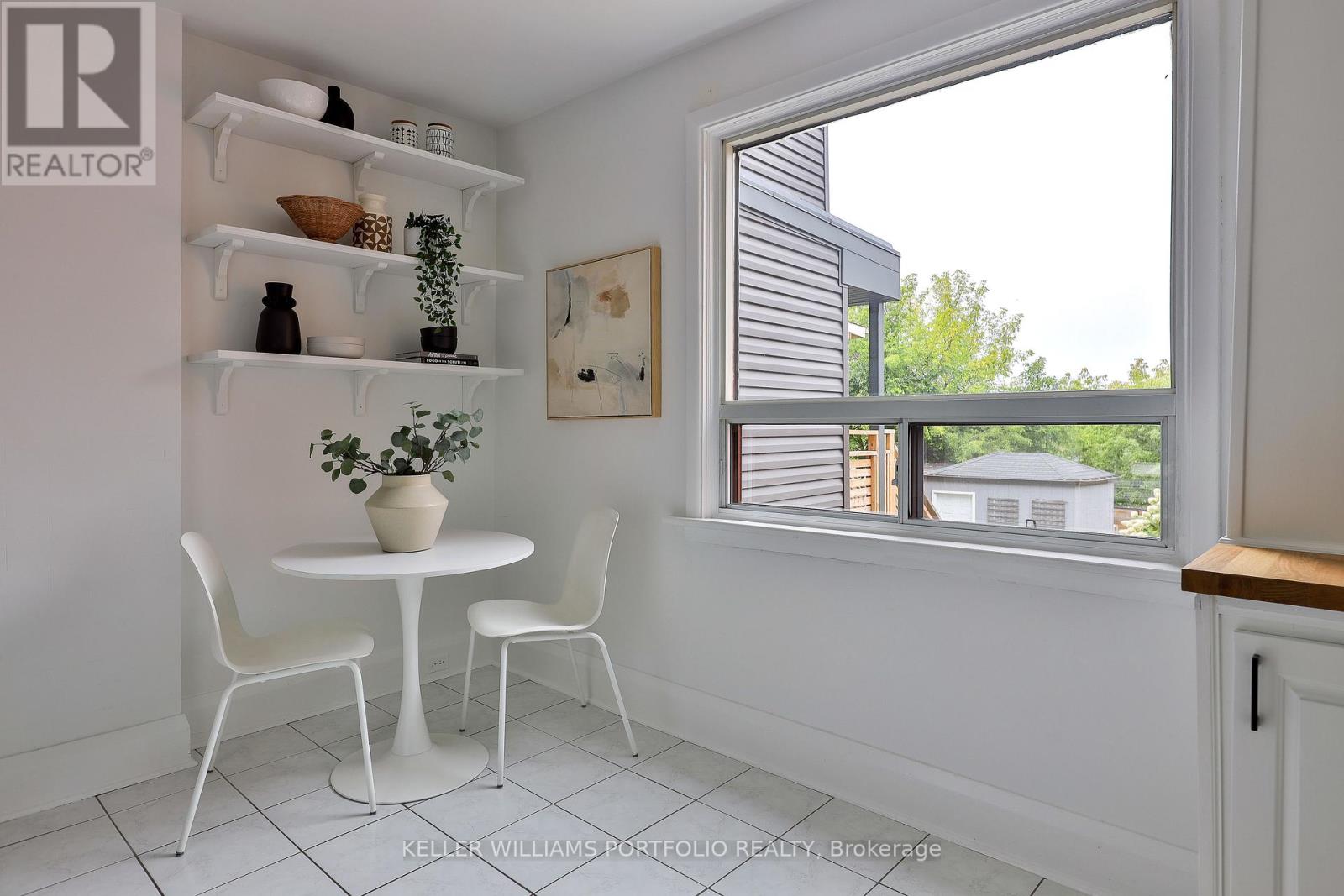 40 Aileen Avenue, Toronto, Ontario M6M 1E6 - Photo 7 - W13751980