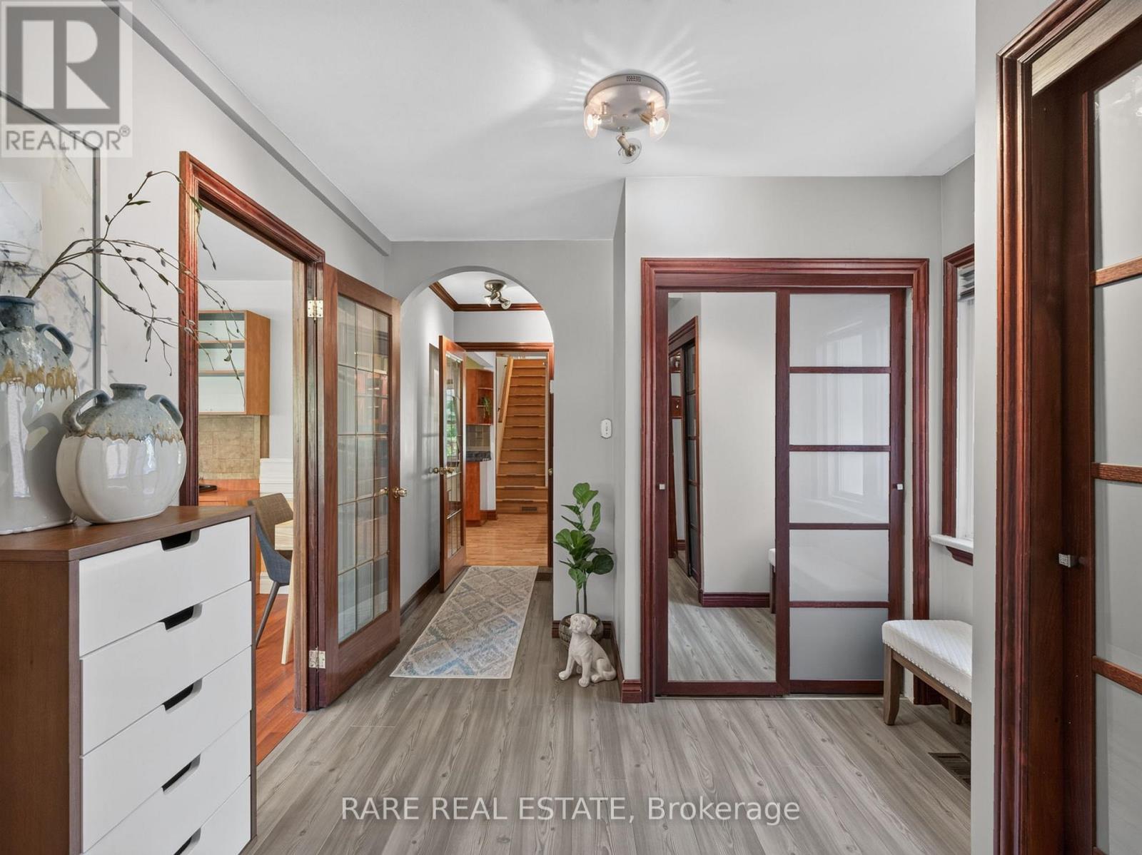 12 Kentroyal Drive, Toronto, Ontario M9P 2M8 - Photo 10 - W13751992