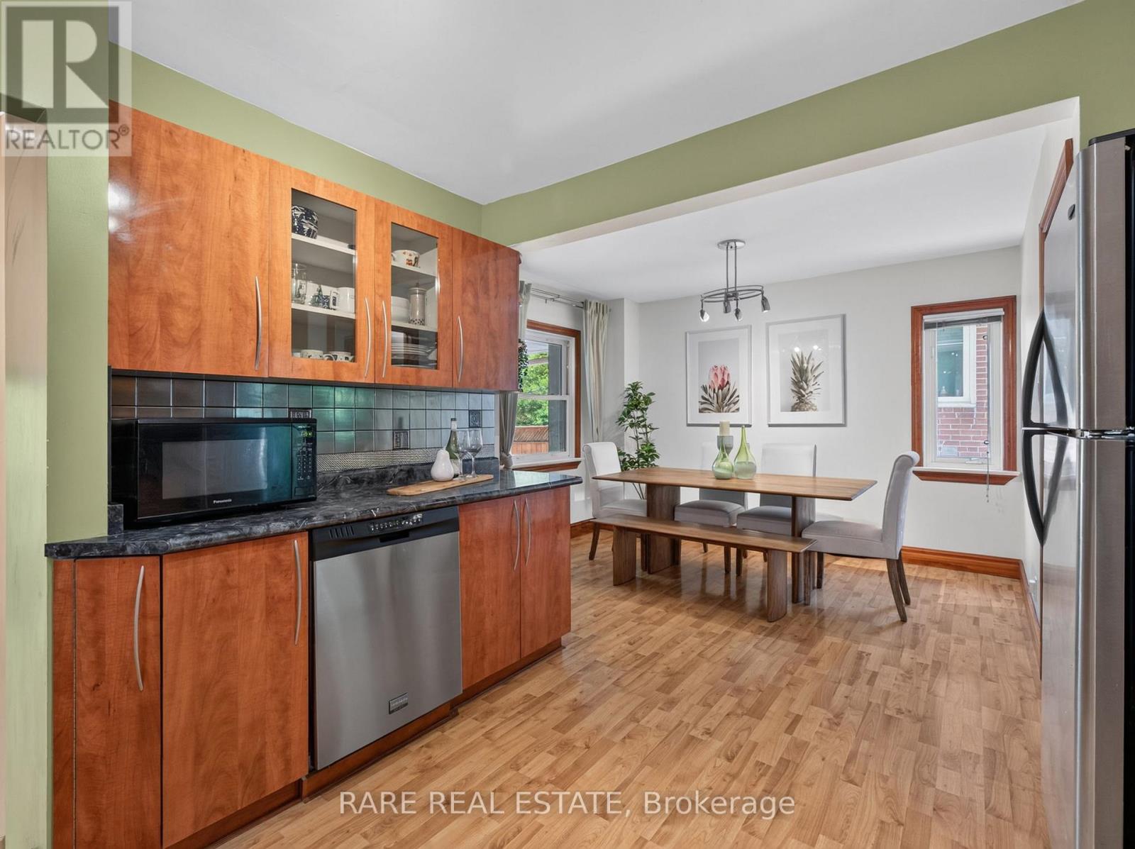 12 Kentroyal Drive, Toronto, Ontario M9P 2M8 - Photo 15 - W13751992