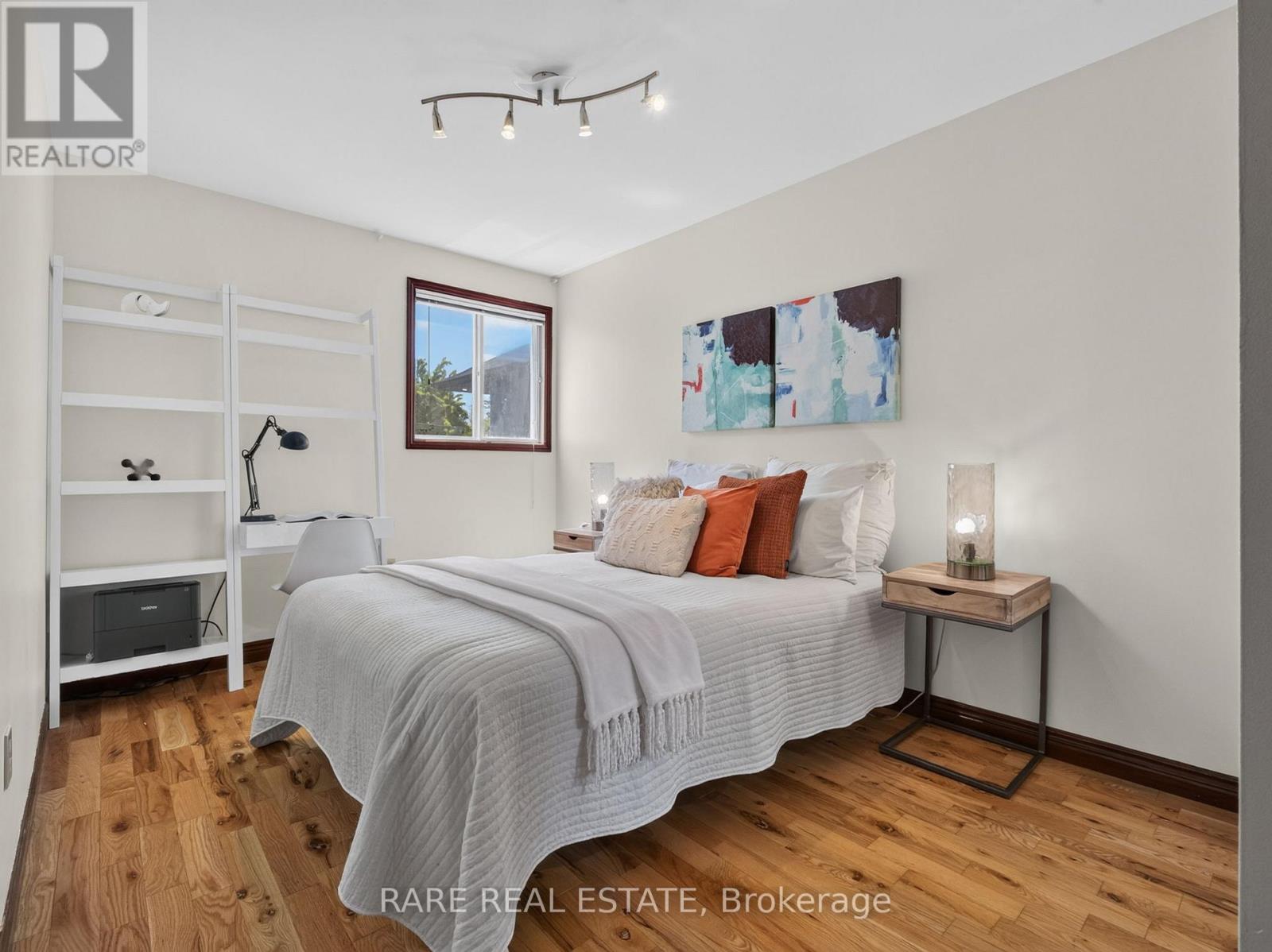 12 Kentroyal Drive, Toronto, Ontario M9P 2M8 - Photo 18 - W13751992
