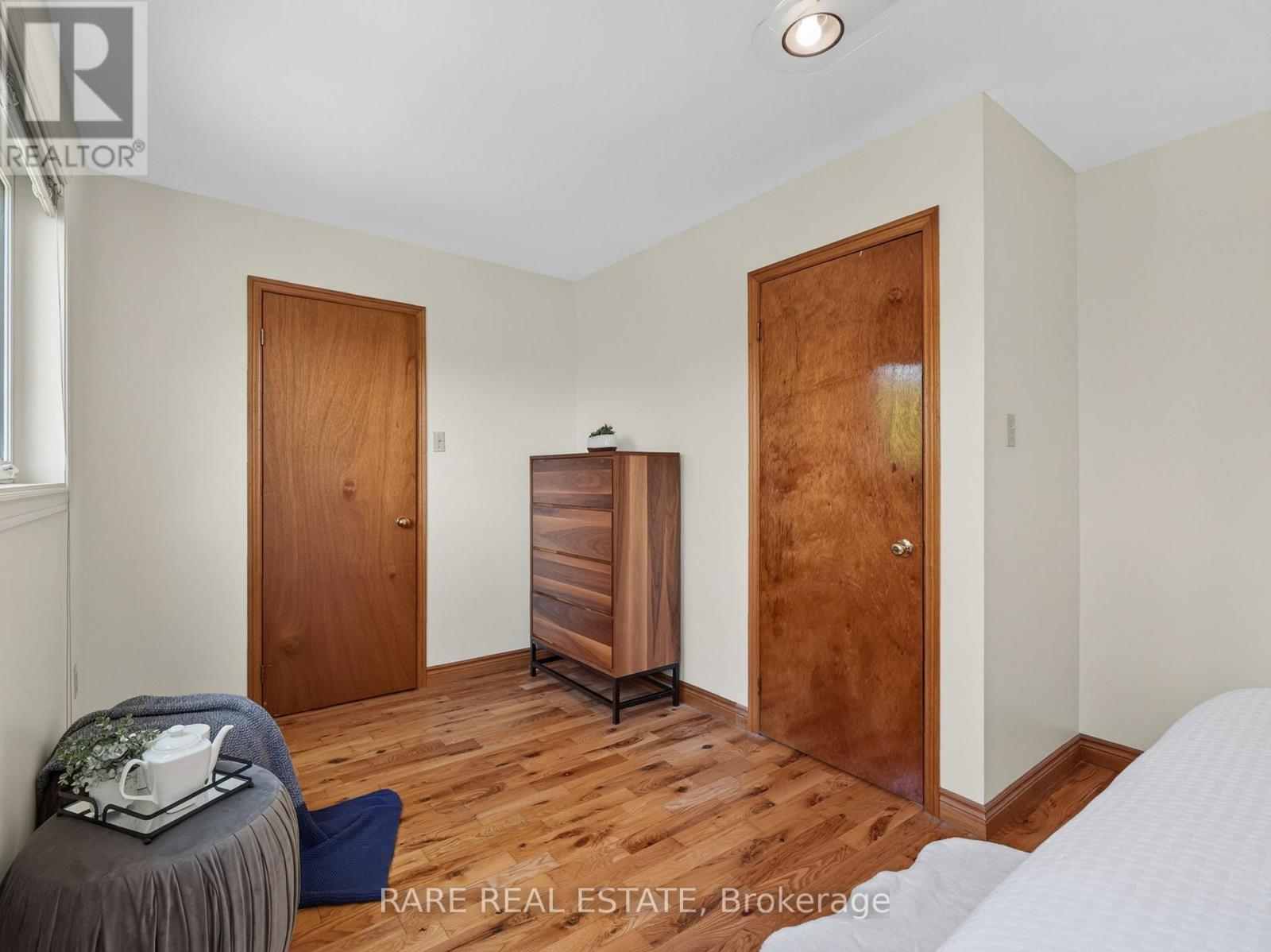 12 Kentroyal Drive, Toronto, Ontario M9P 2M8 - Photo 22 - W13751992