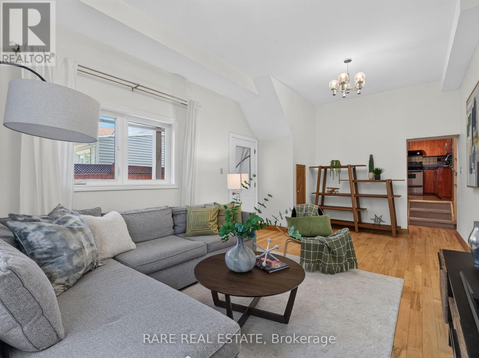 12 Kentroyal Drive, Toronto, Ontario M9P 2M8 - Photo 31 - W13751992