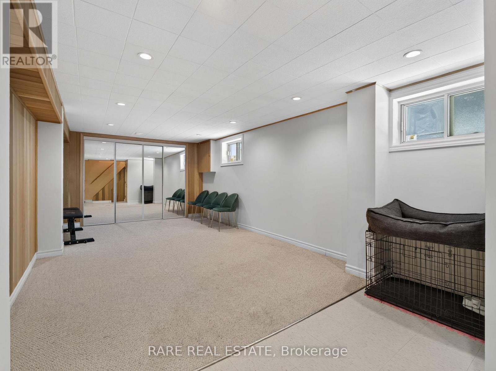12 Kentroyal Drive, Toronto, Ontario M9P 2M8 - Photo 32 - W13751992