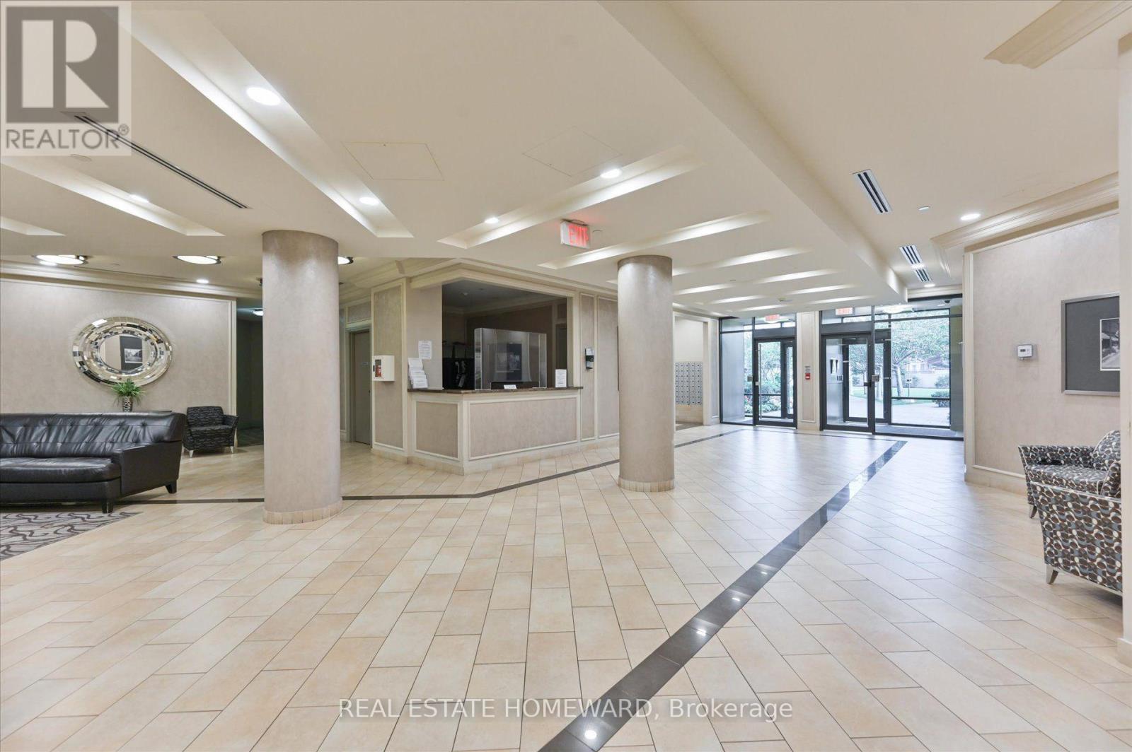 1911 - 60 Heintzman Street, Toronto, Ontario  M6P 5A1 - Photo 3 - W13752058