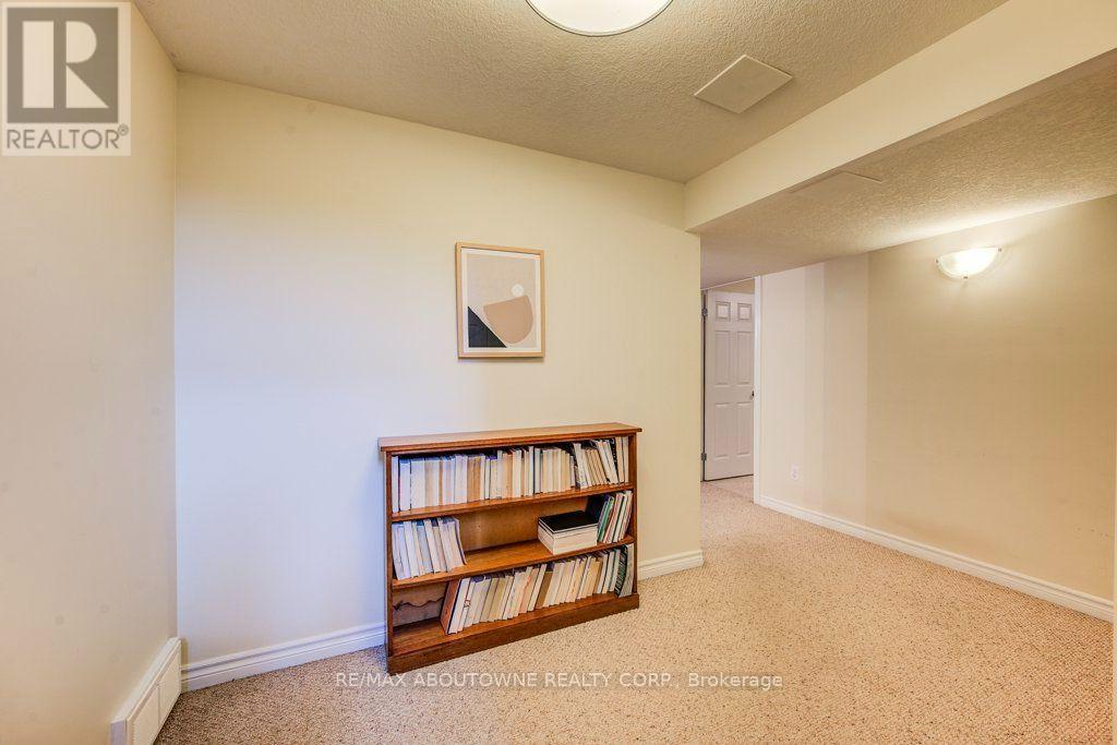 12 Brock Street, Guelph, Ontario  N1L 0E3 - Photo 17 - X13751890