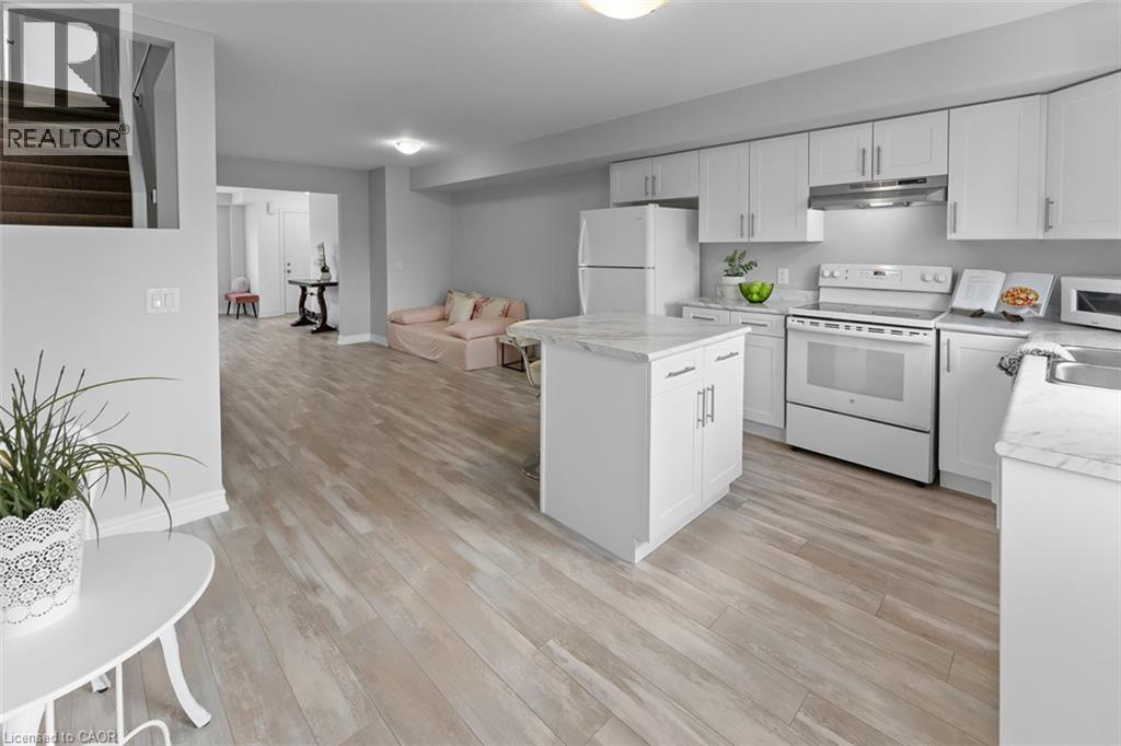 7768 Ascot Circle Unit# 86, Niagara Falls, Ontario  L2H 3P9 - Photo 17 - 40860237