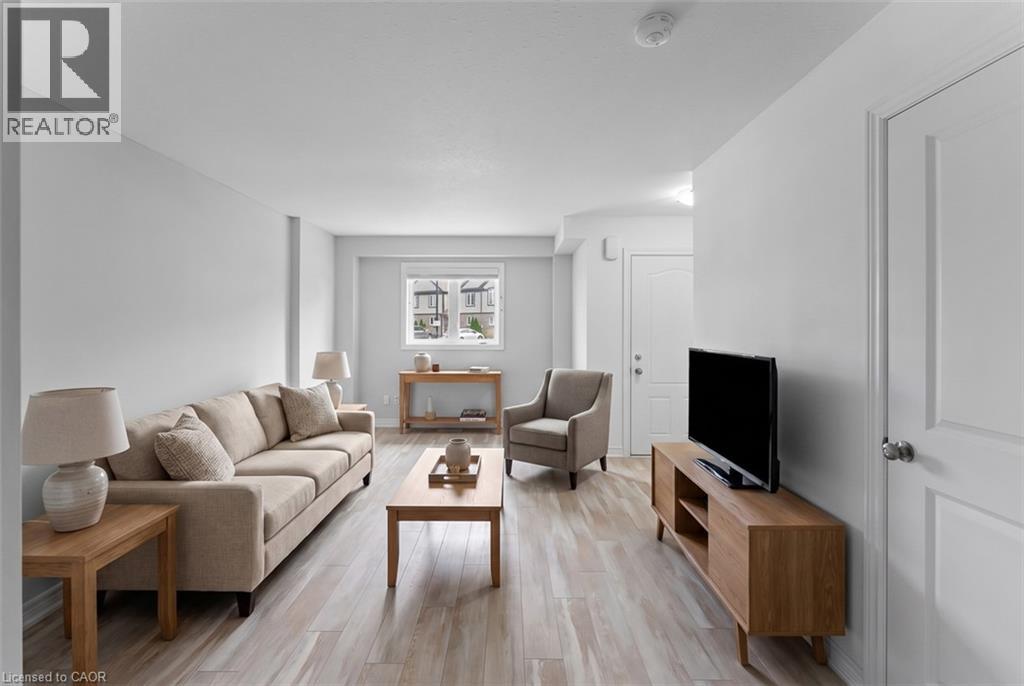 7768 Ascot Circle Unit# 86, Niagara Falls, Ontario  L2H 3P9 - Photo 7 - 40860237