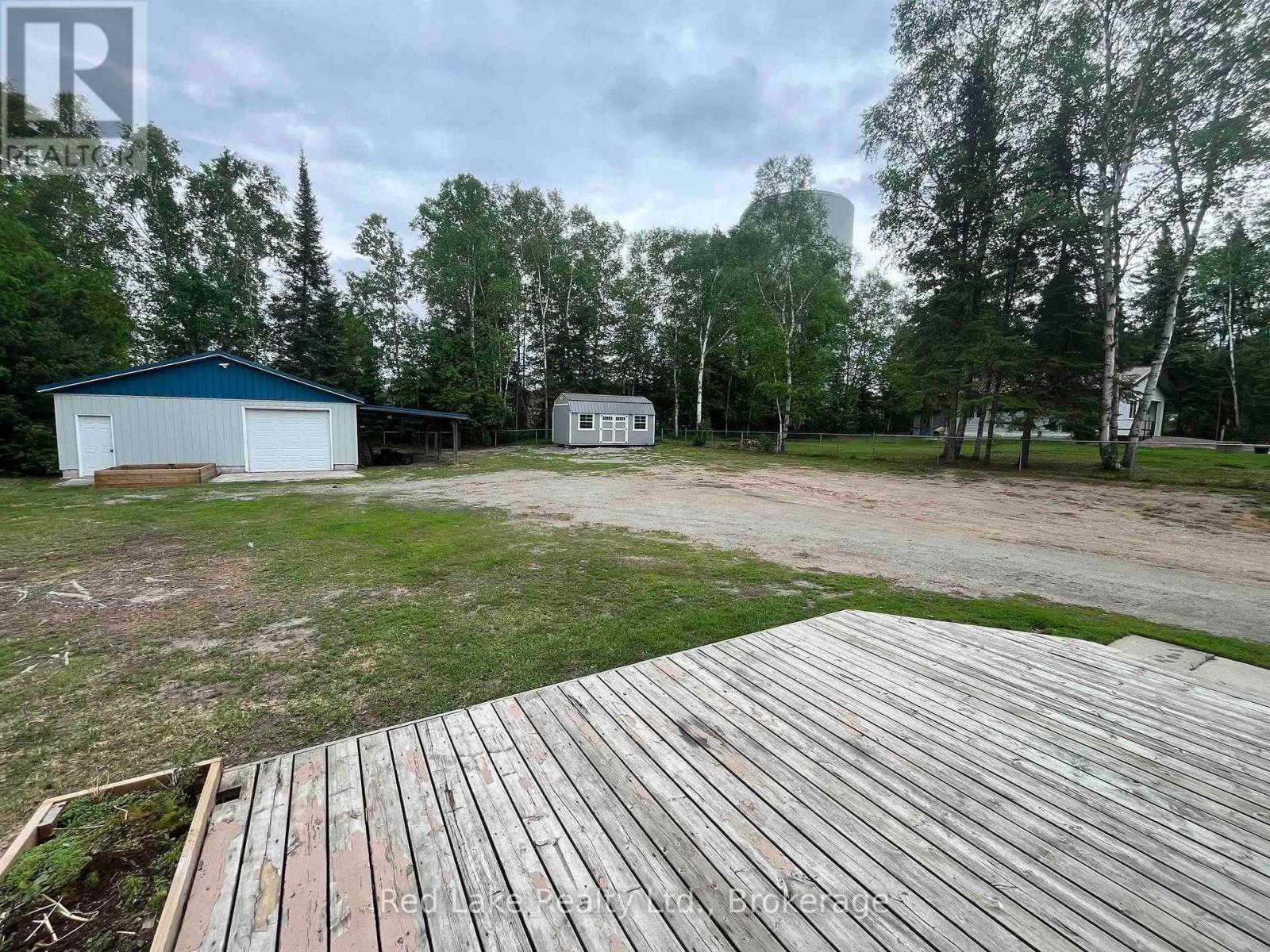 8 John Street, Ear Falls, Ontario  P0V 1T0 - Photo 31 - X13431168