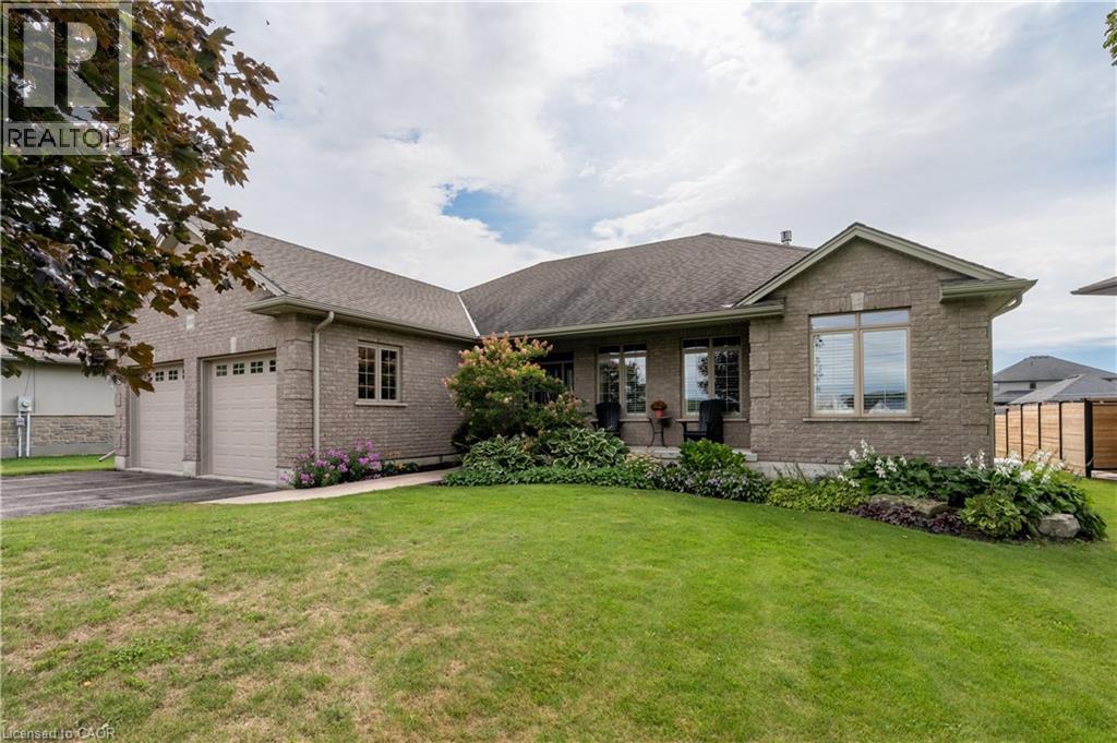 355 Woodstock Street S, Tavistock, Ontario  N0B 2R0 - Photo 2 - 40833529