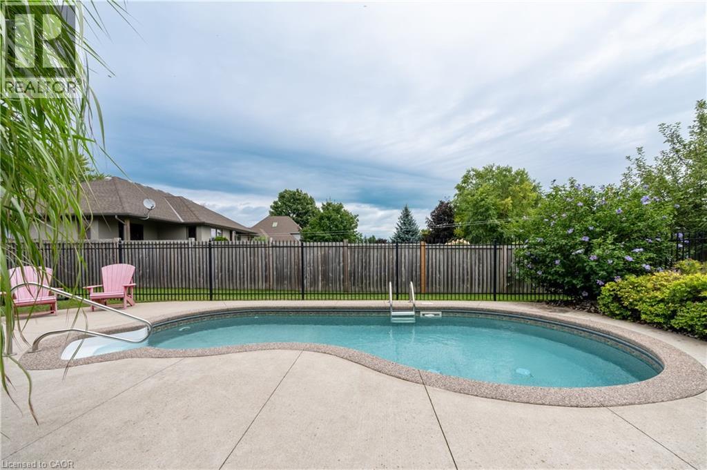 355 Woodstock Street S, Tavistock, Ontario  N0B 2R0 - Photo 6 - 40833529
