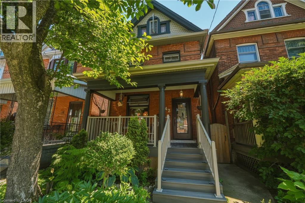 42 NIGHTINGALE Street, Hamilton, Ontario