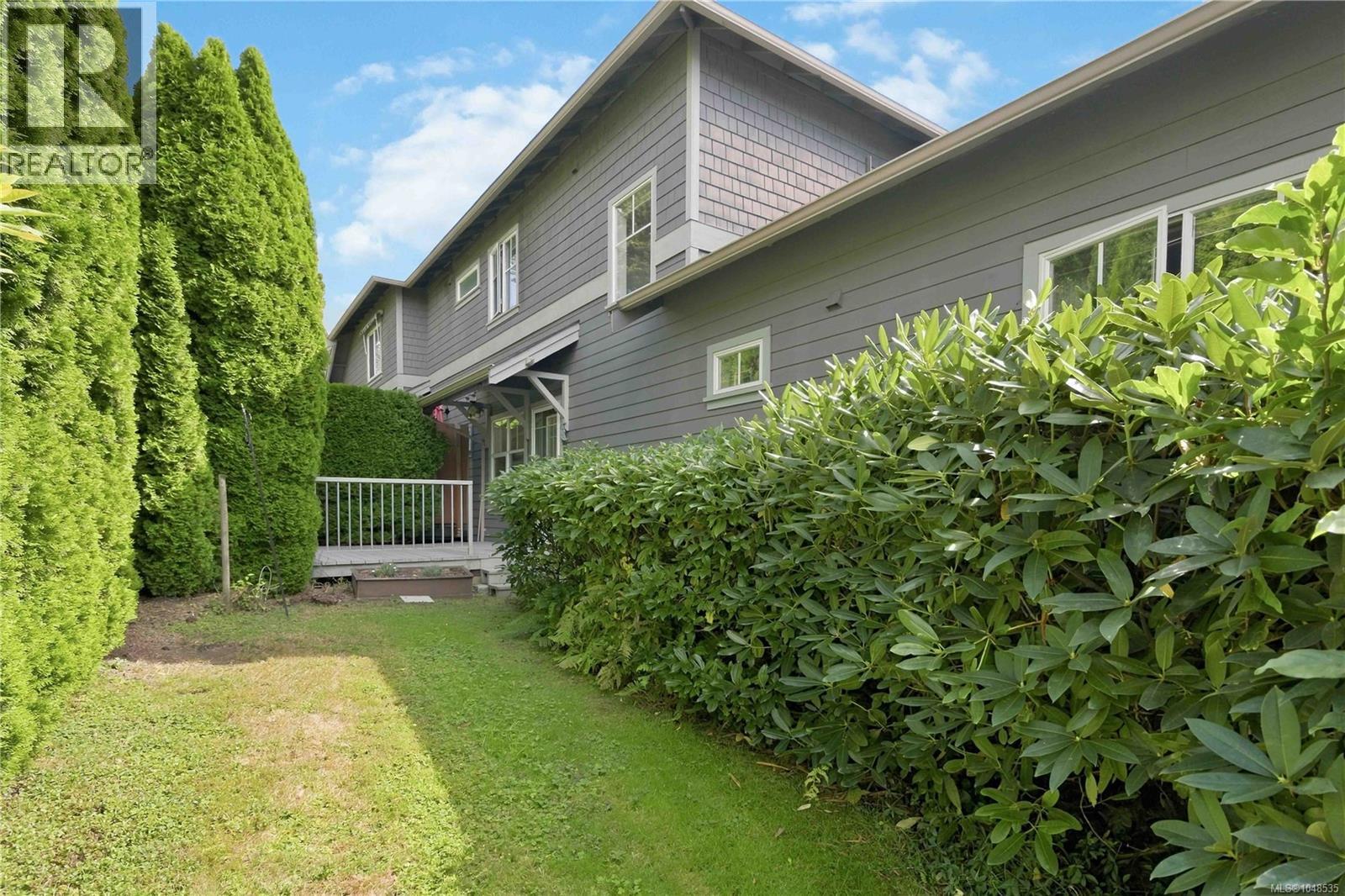 4 4073 Blackberry Lane, Saanich, British Columbia  V8X 5J5 - Photo 26 - 1048535