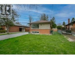 UPPER - 114 WINCOTT DRIVE, Toronto, Ontario