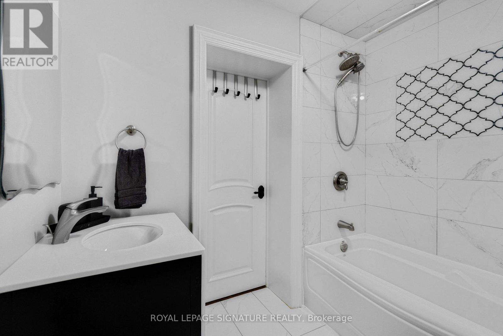 1480 Clarkson Road, Mississauga, Ontario  L5J 2W9 - Photo 25 - W13752040