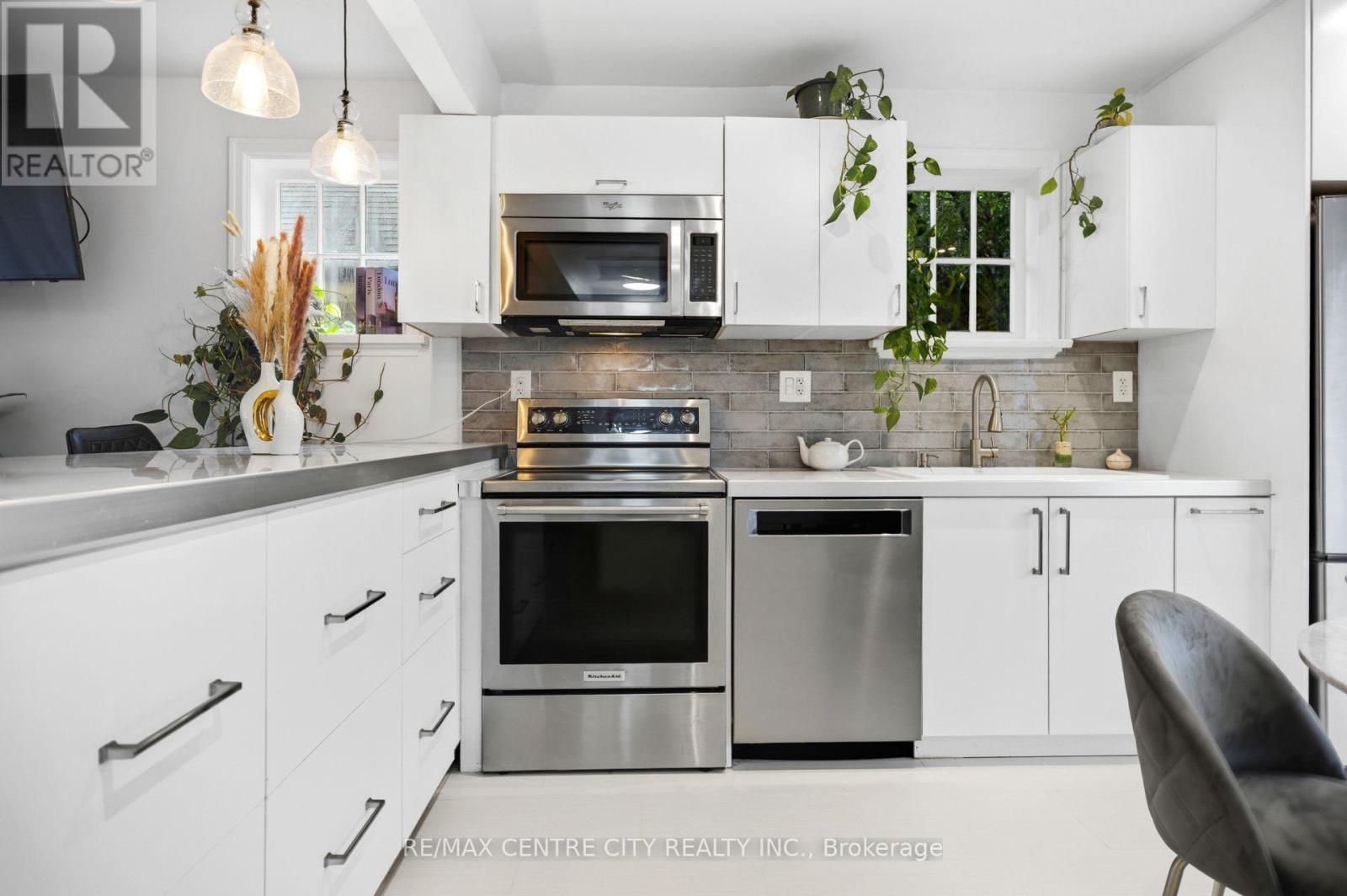 529 Highbury Avenue N, London East, Ontario  N5W 4K6 - Photo 11 - X13752138